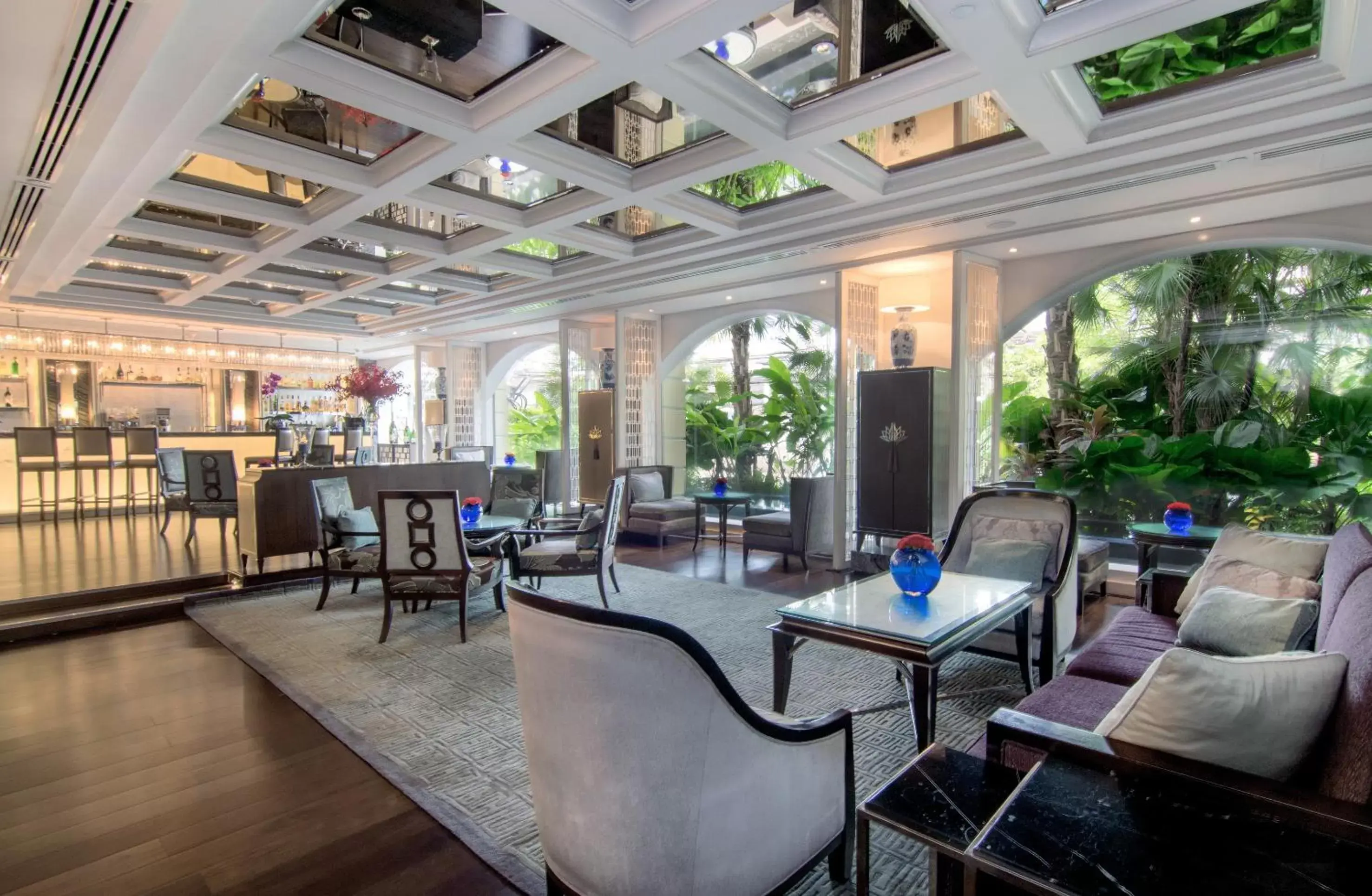 Restaurant/places to eat in The Sukosol Hotel Restaurant/places to eat in The Sukosol Hotel