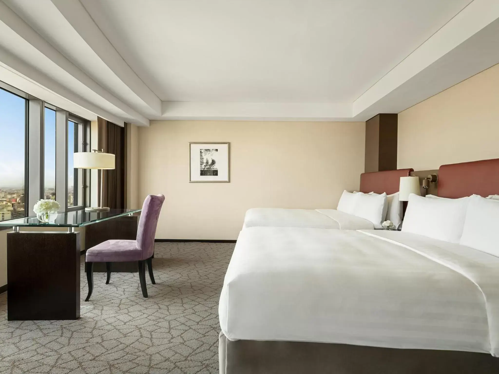 Photo of the whole room, Bed in Shangri-La Far Eastern Tainan Photo of the whole room, Bed in Shangri-La Far Eastern Tainan