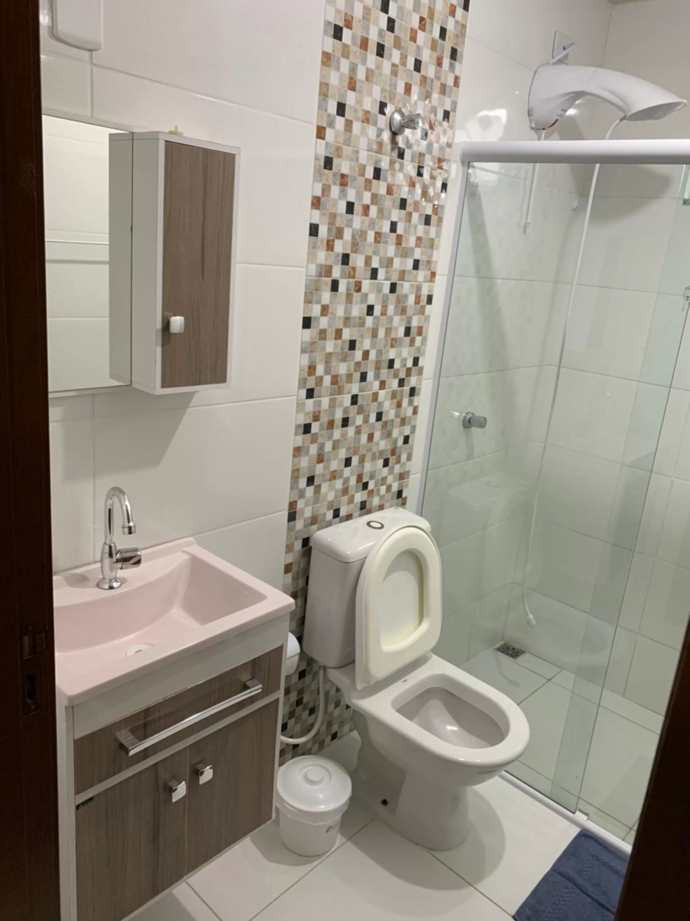 Shower, Bathroom in Pousada Tio Tonho