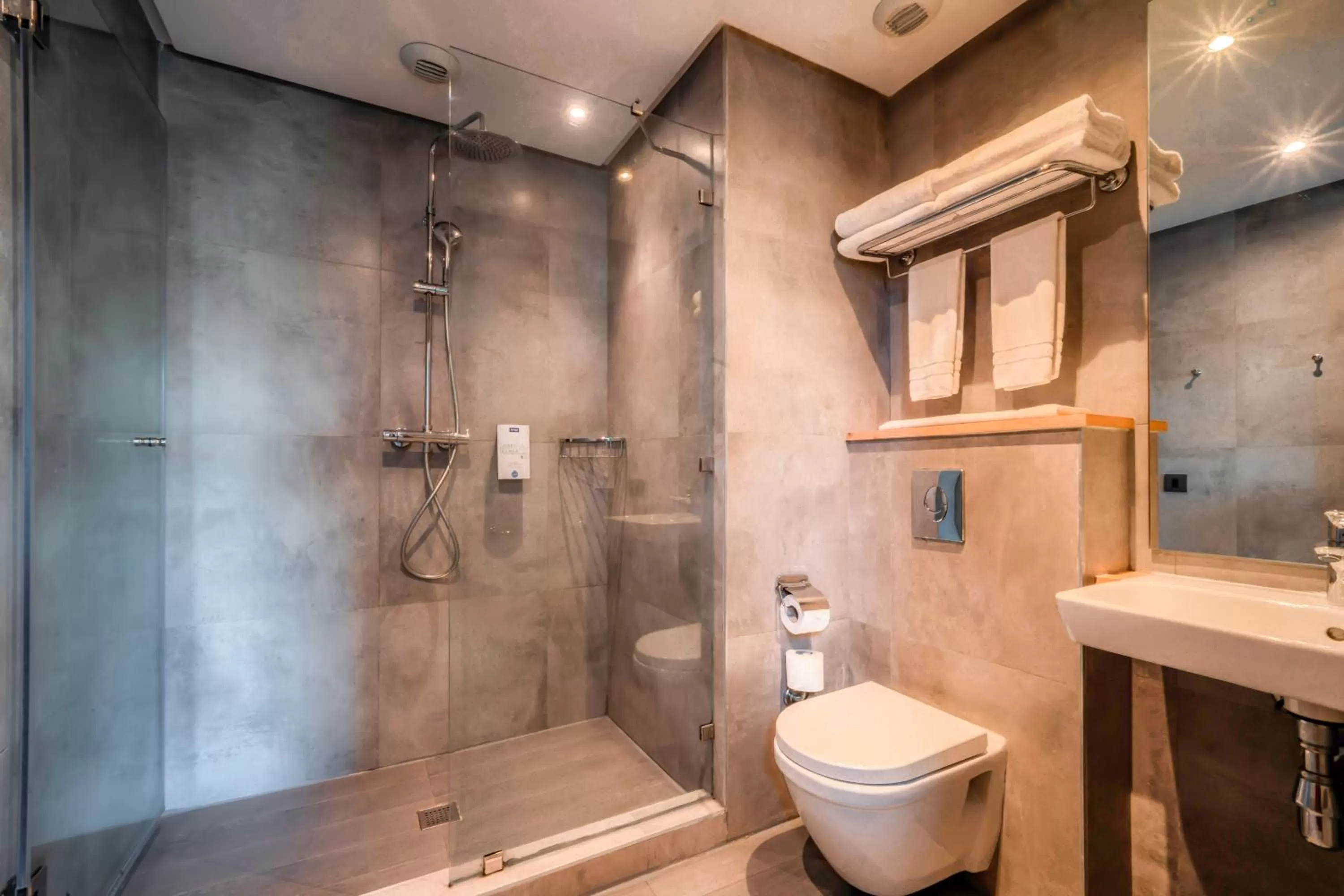 Bathroom in Campanile Casablanca Centre Ville