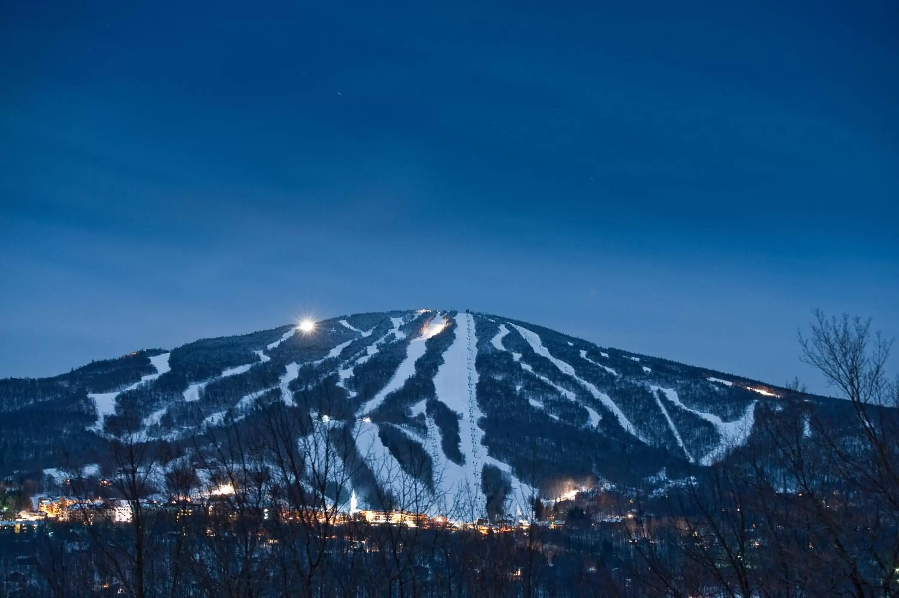 Winter in The Black Bear Lodge at Stratton Mountain Resort