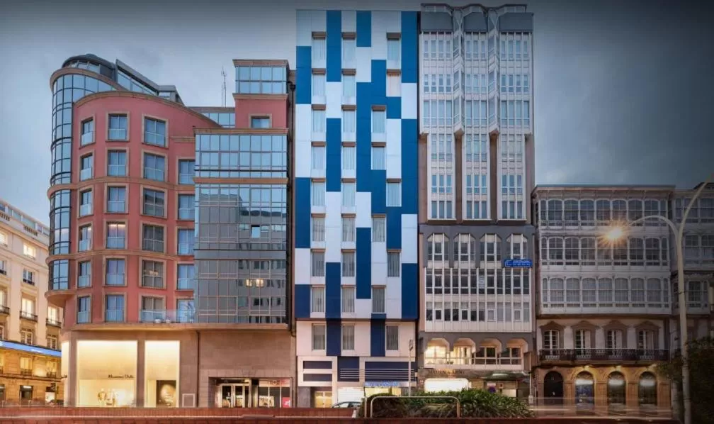 Double or Twin Room with External Views in Eurostars Blue Coruña