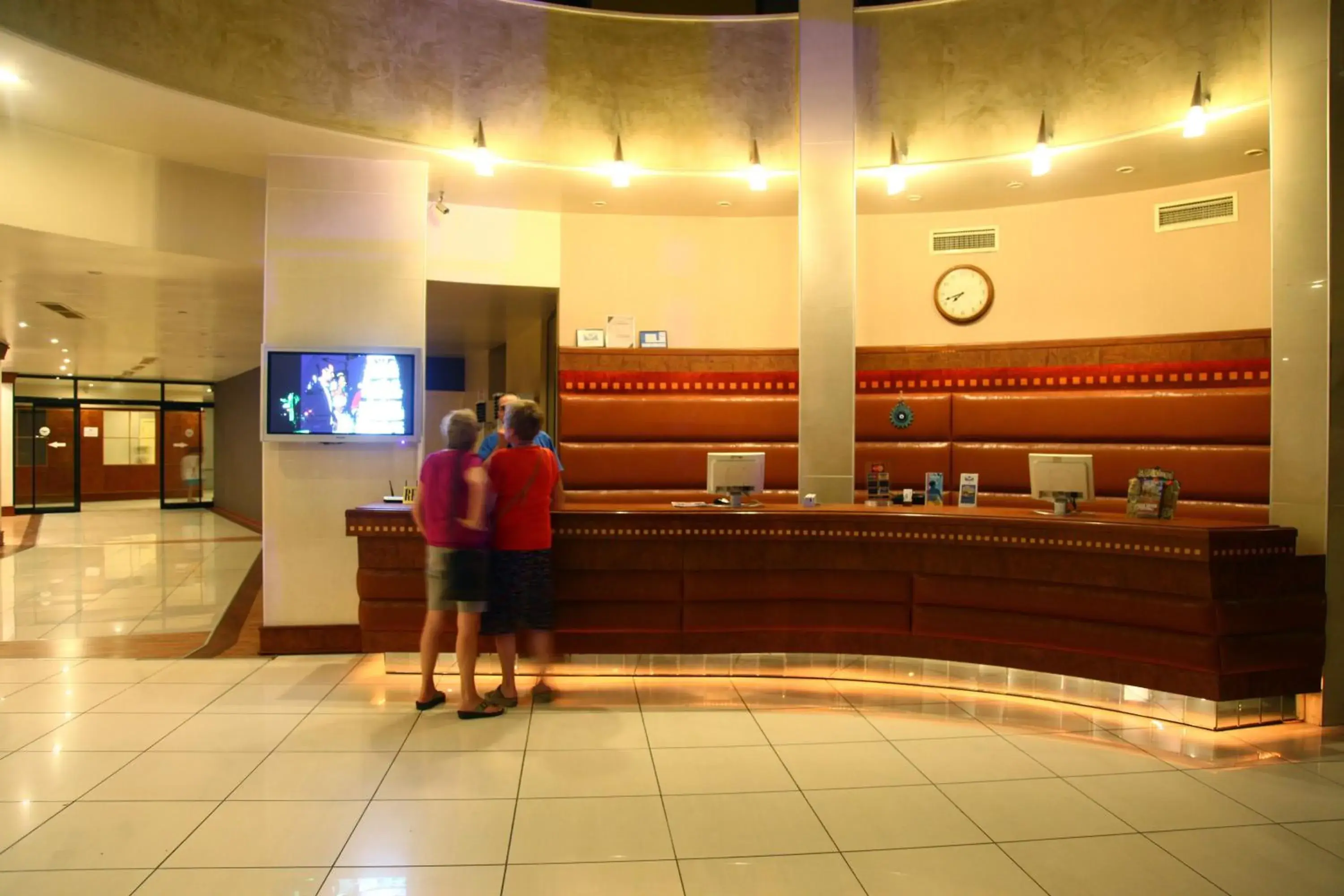 Lobby or reception in Cender Hotel