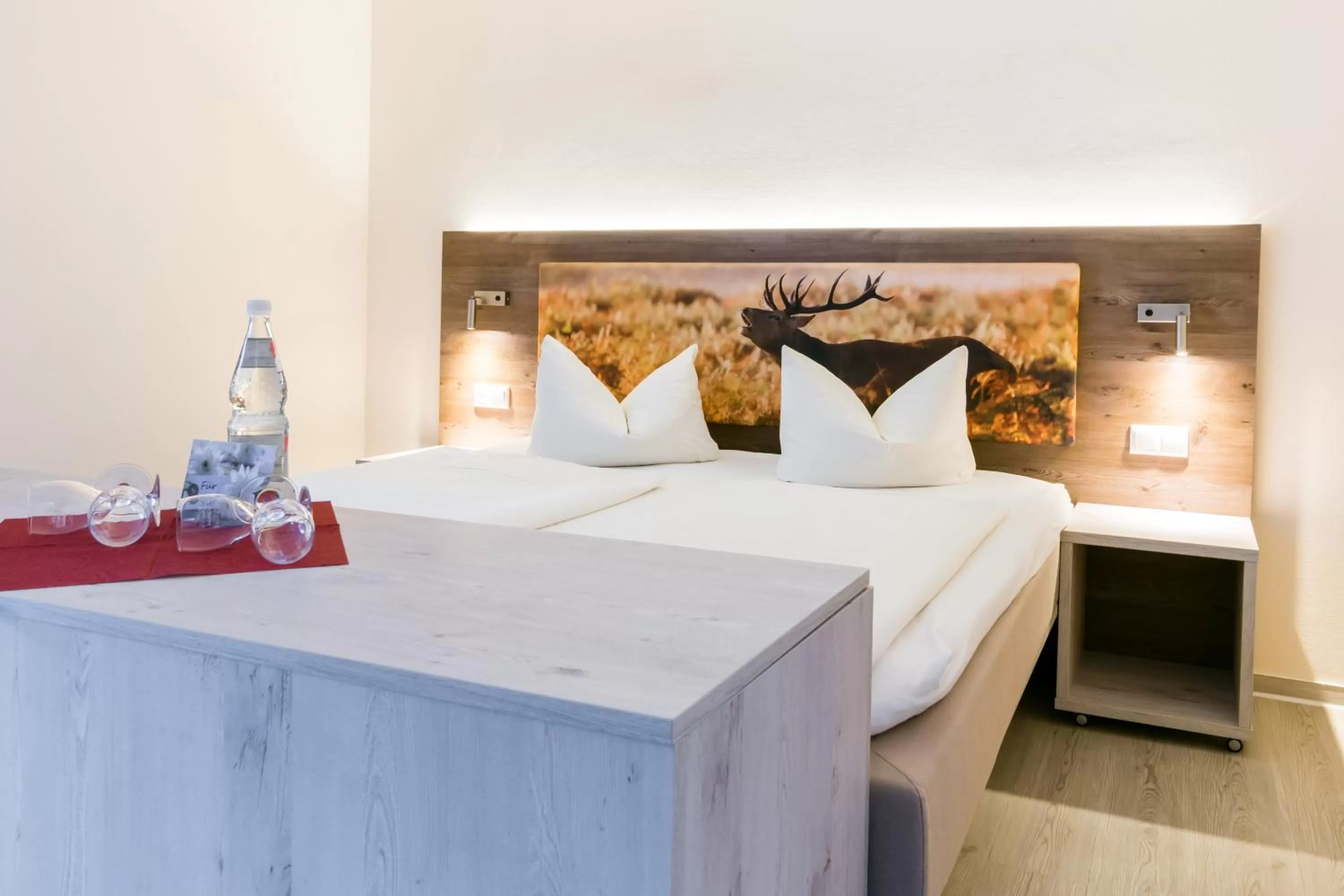 Decorative detail, Bed in Familien Apartmenthotel Panoramic