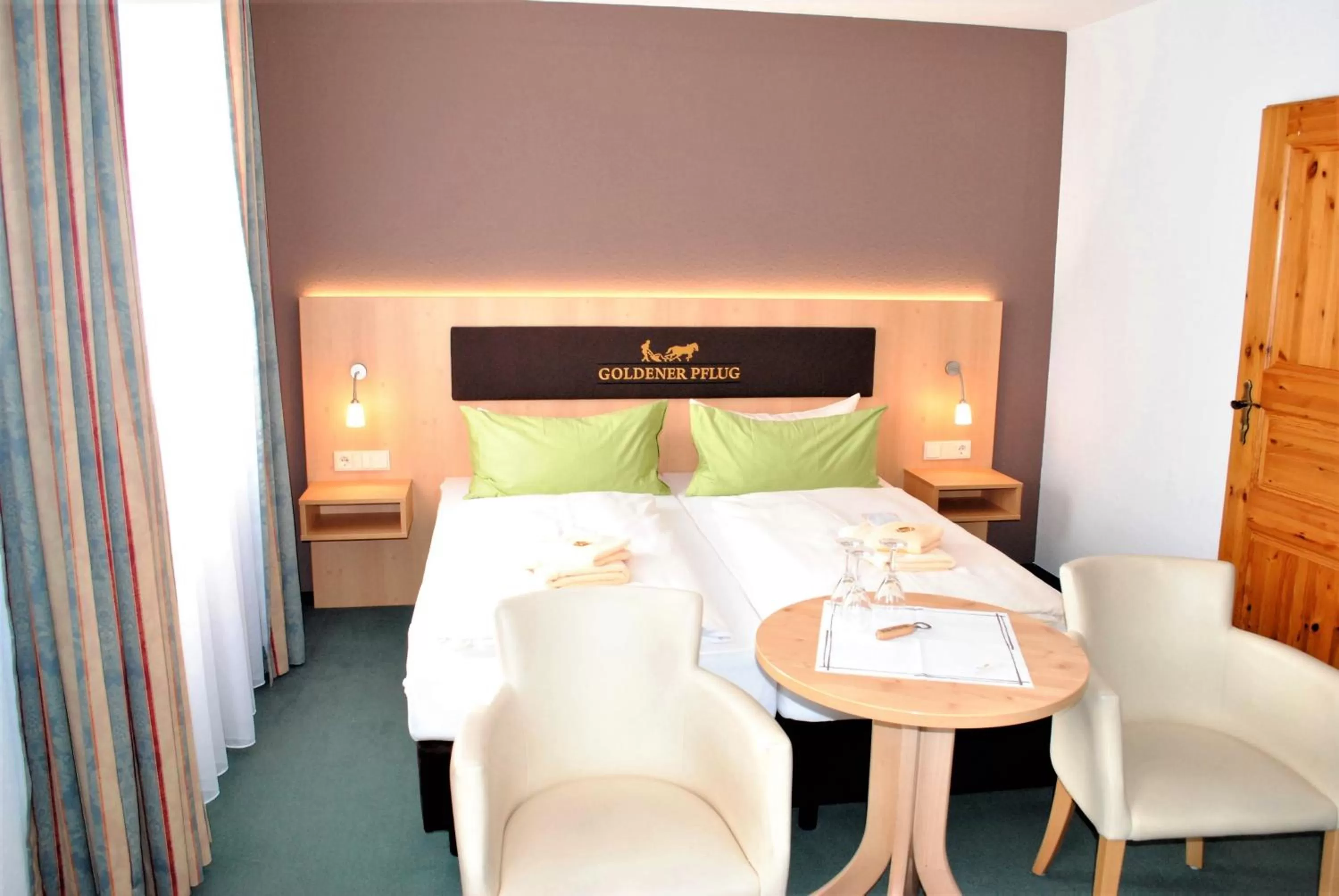 Bedroom, Bed in Landgasthof Goldener Pflug