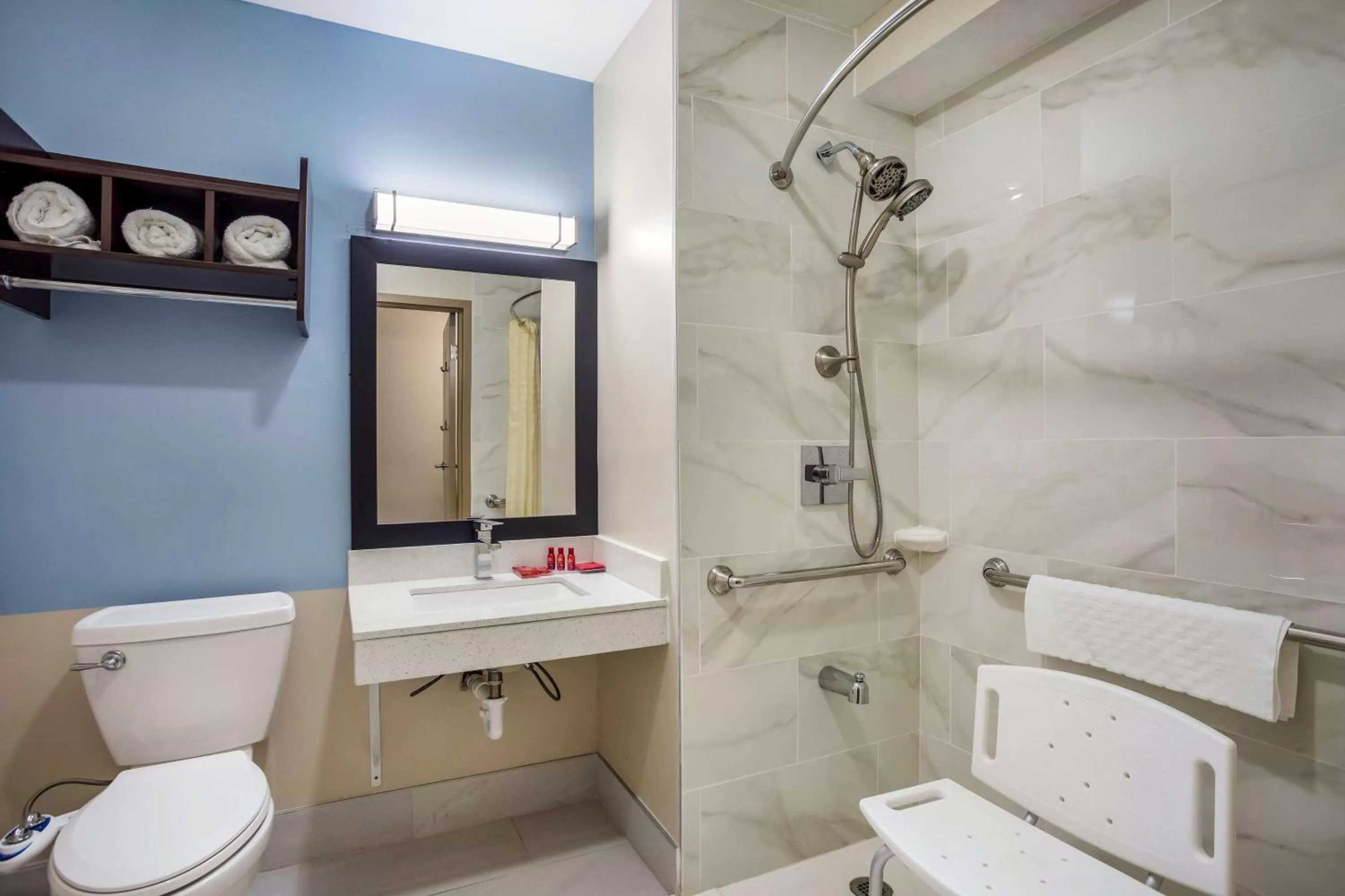 Shower in SureStay Hotel by Best Western Bardstown General Nelson
