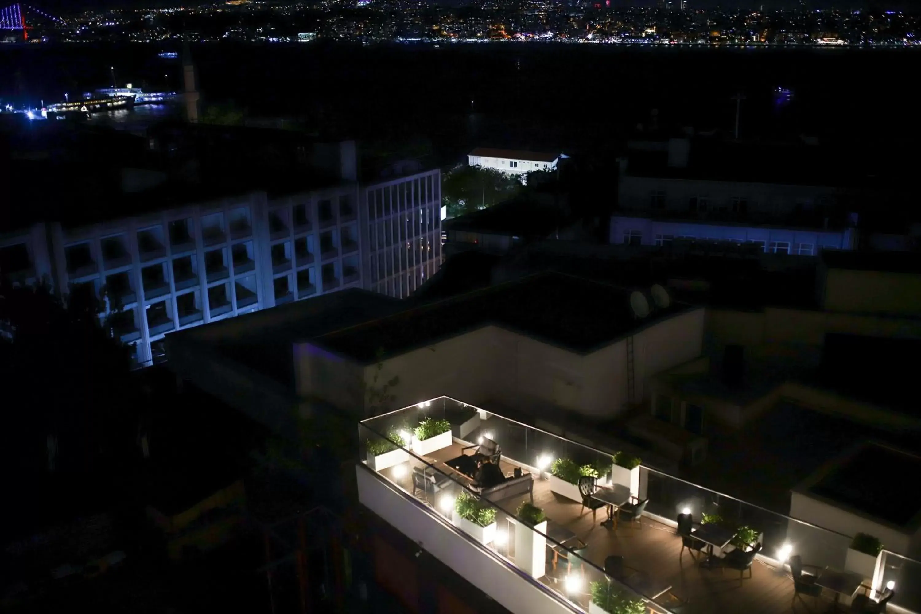Night, Bird's-eye View in Loop Hotel Bosphorus İstanbul