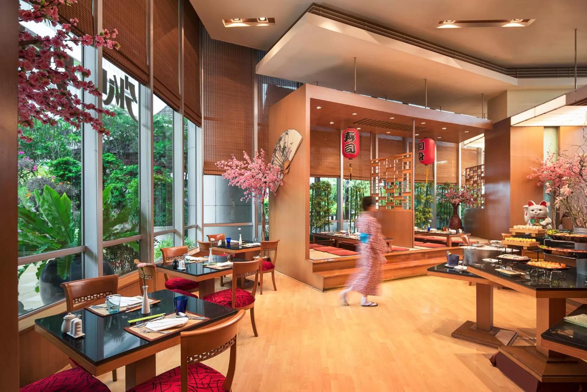 Restaurant/places to eat in Prince Palace Hotel Bangkok