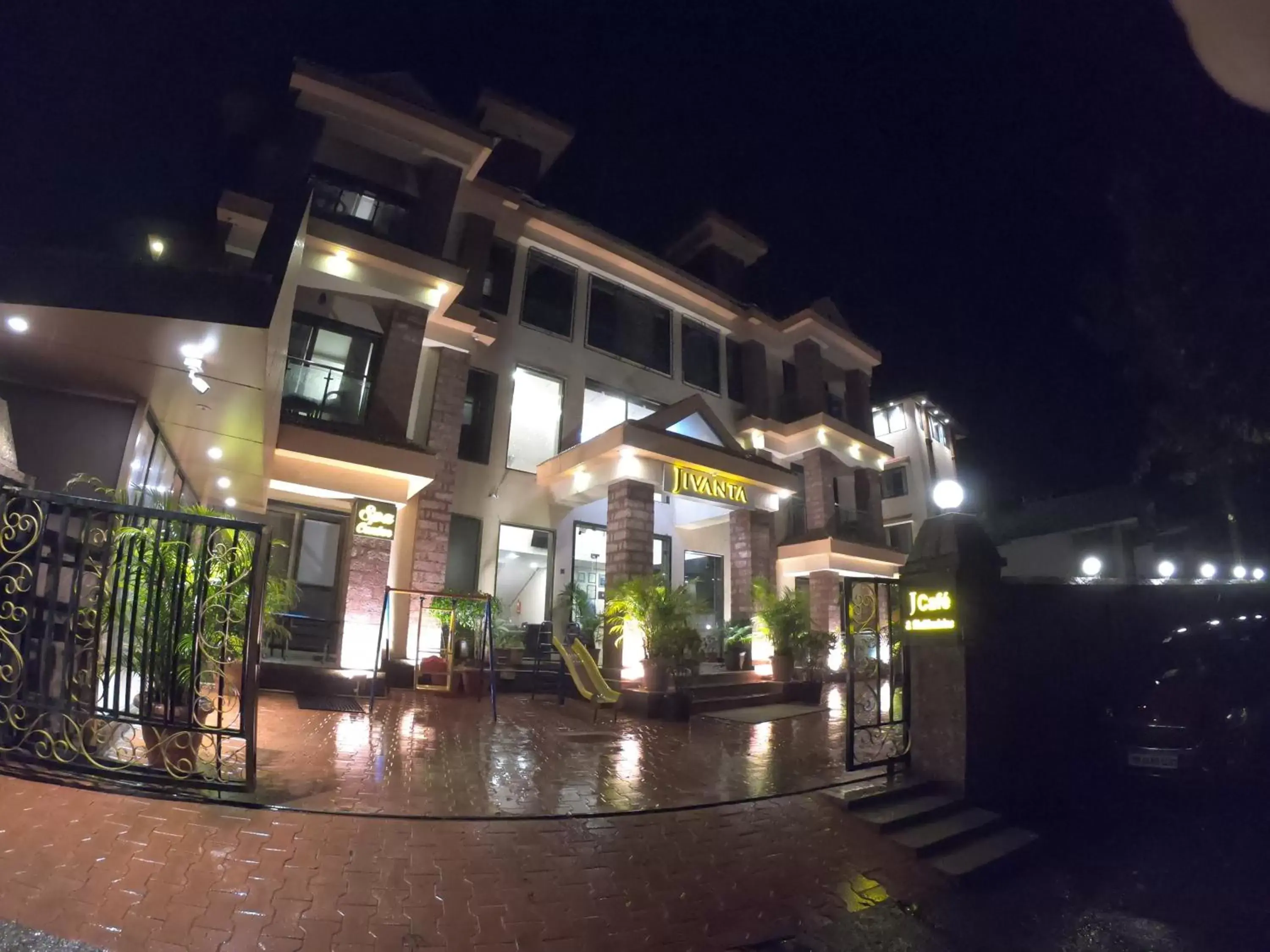 Property building in Jivanta Mahabaleshwar Property building in Jivanta Mahabaleshwar