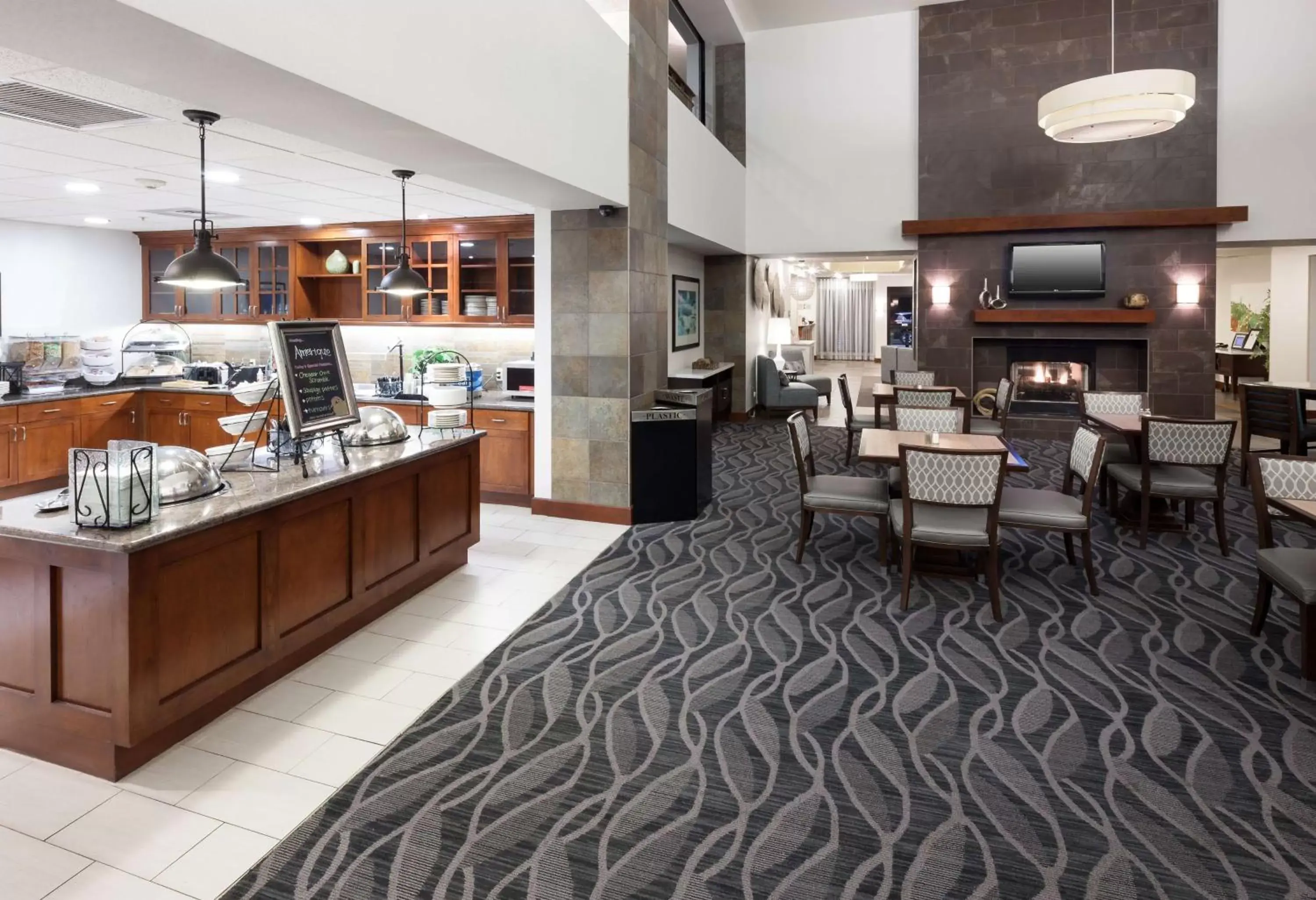 Breakfast, Restaurant/Places to Eat in Homewood Suites by Hilton Phoenix North-Happy Valley