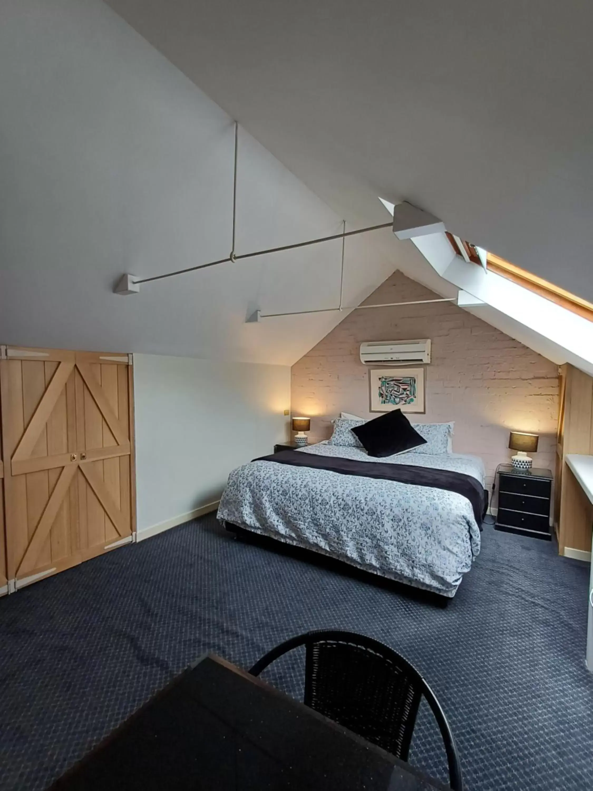 King Loft in Art Hotel on York