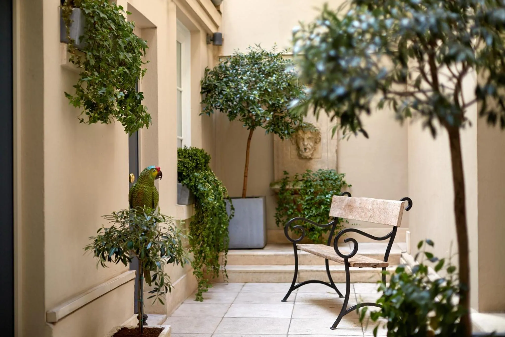 Patio in Hôtel Saint Germain