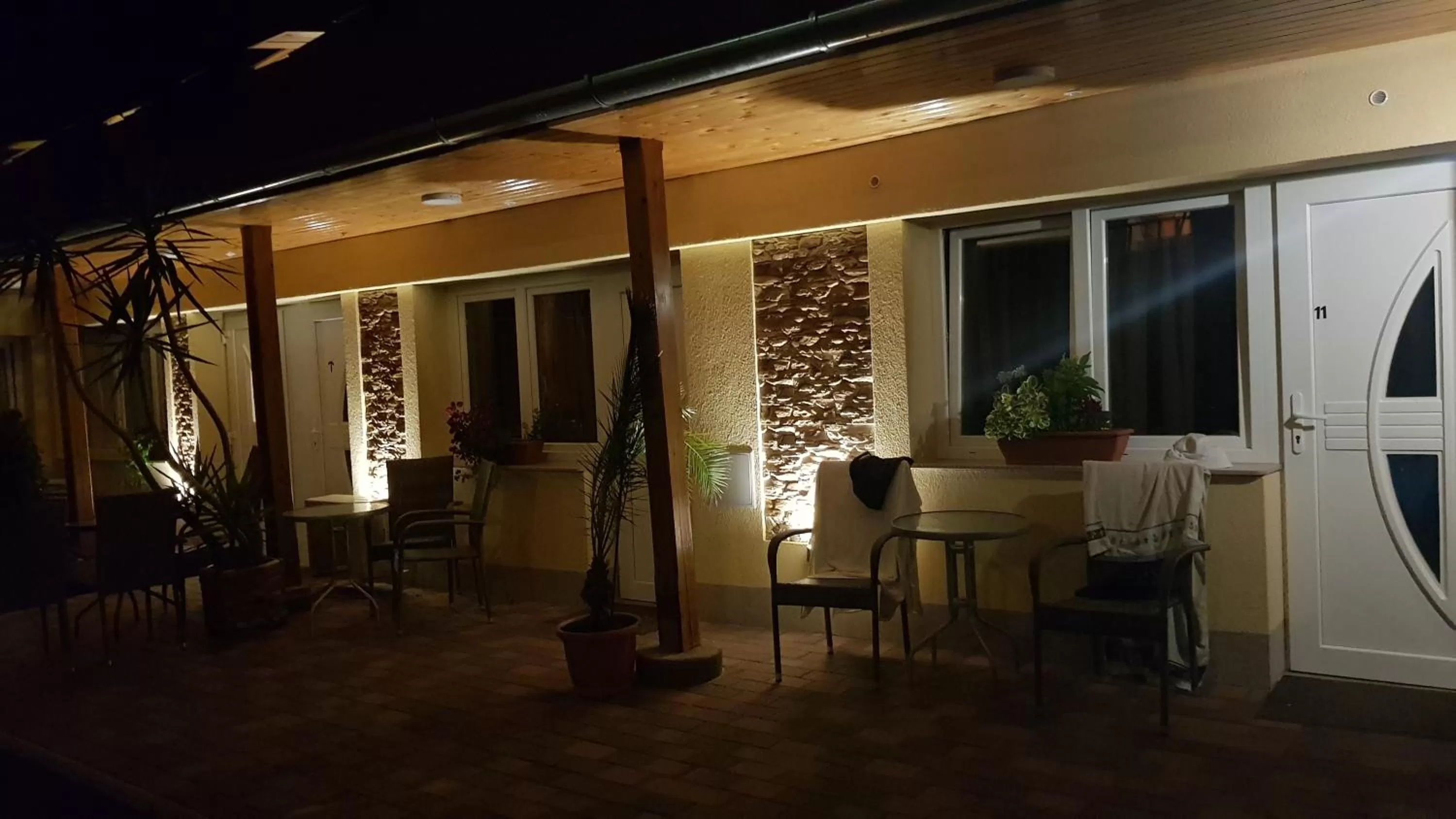 Central Panzió Gyula