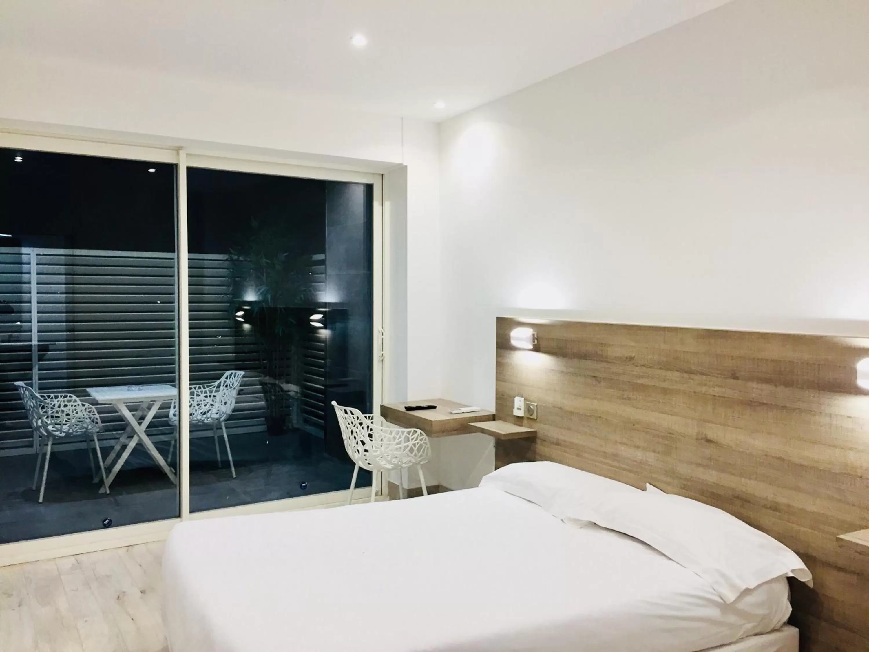 Photo of the whole room, Bed in Brasilia Hôtel