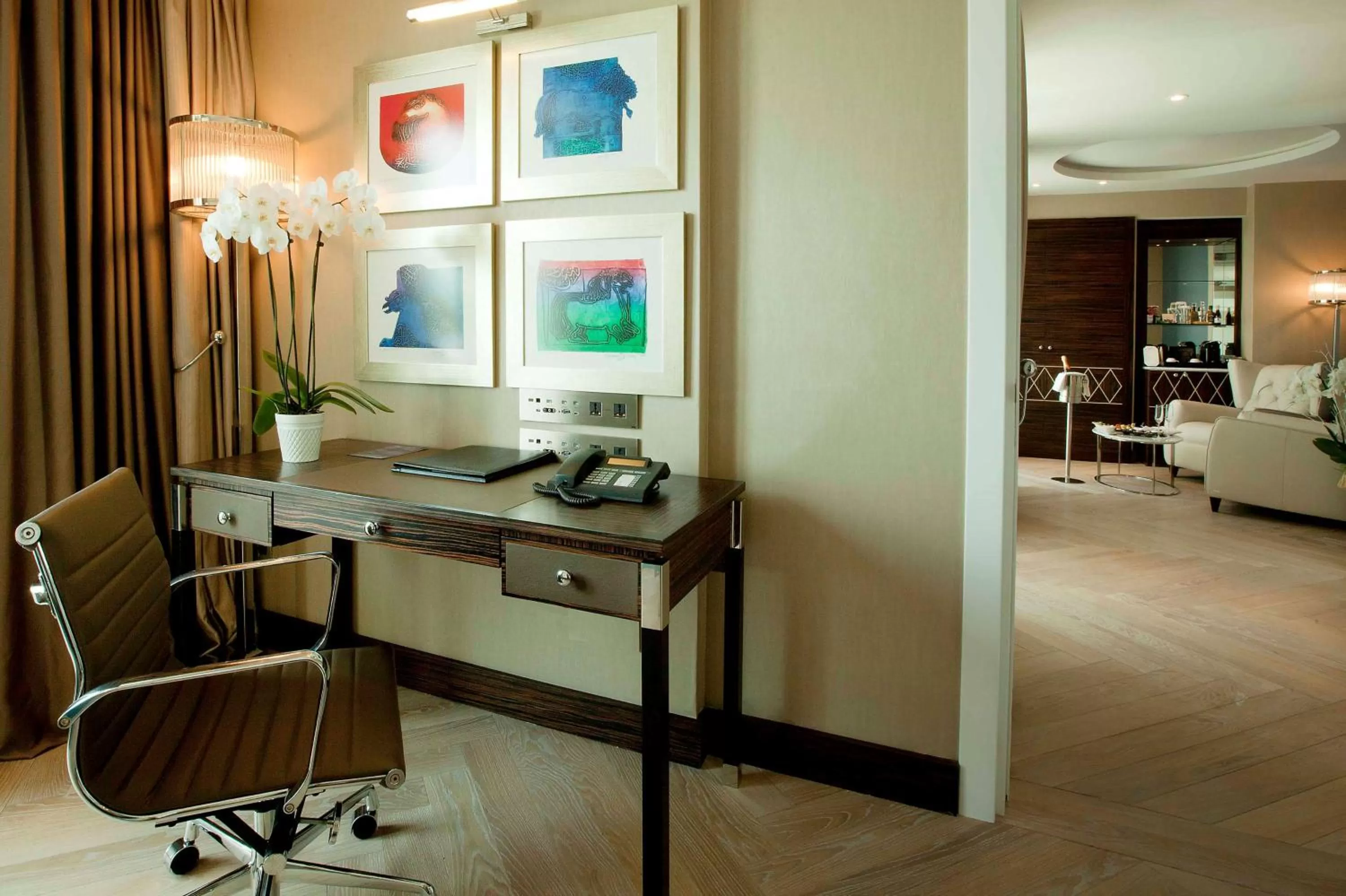 Photo of the whole room in Radisson Blu Hotel Istanbul Pera