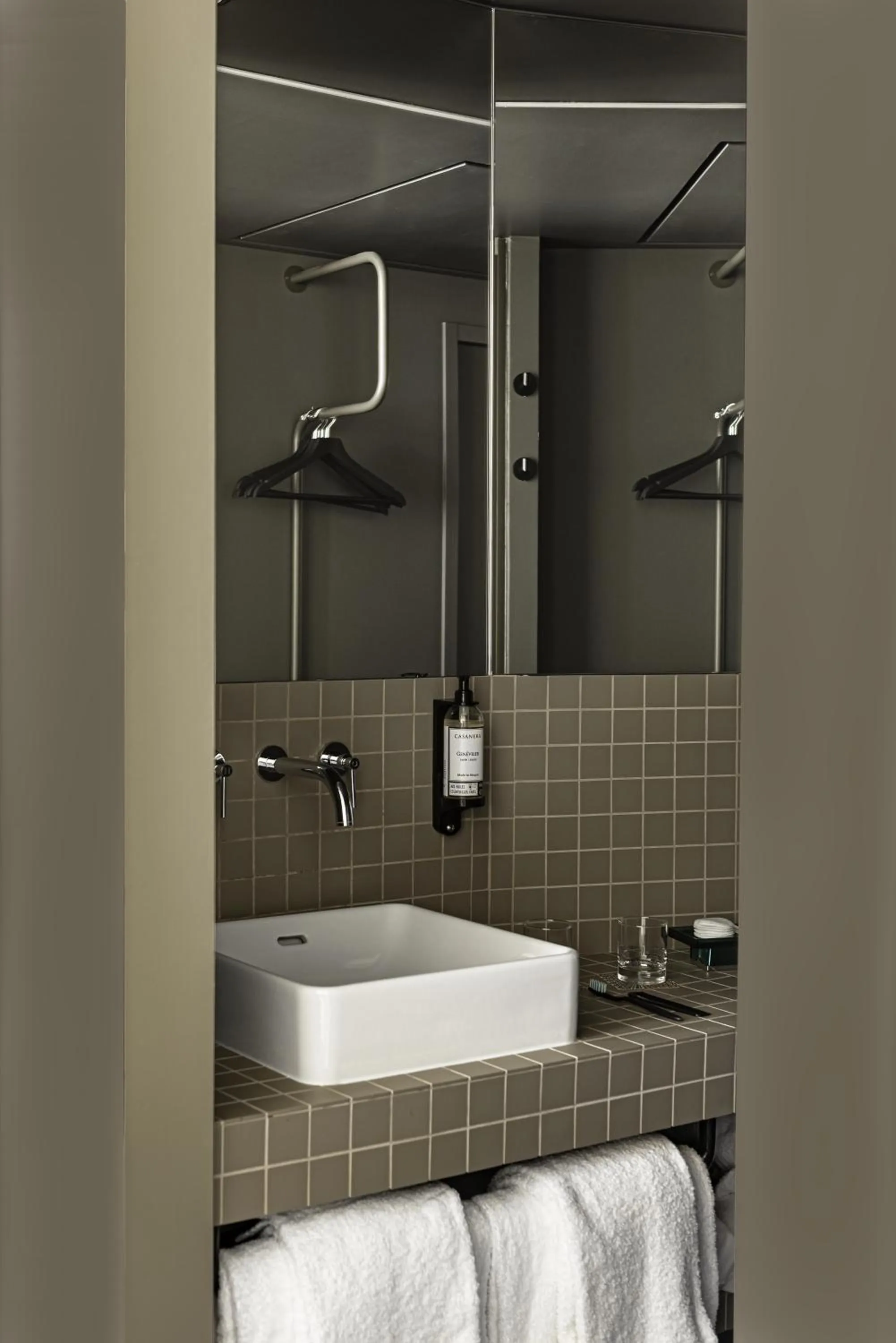 Bathroom in Hotel Paradiso