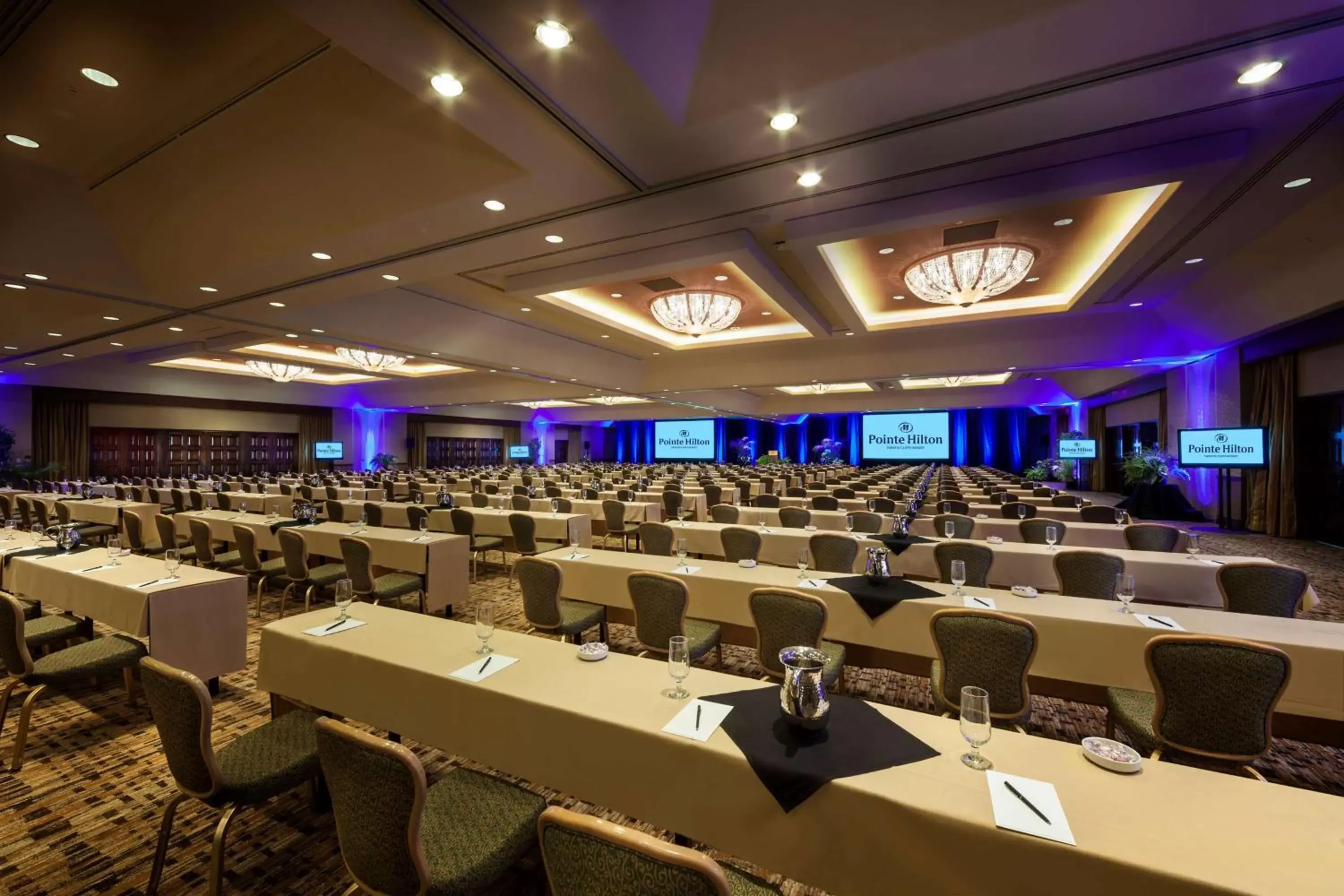 Meeting/conference room in Hilton Phoenix Tapatio Cliffs Resort