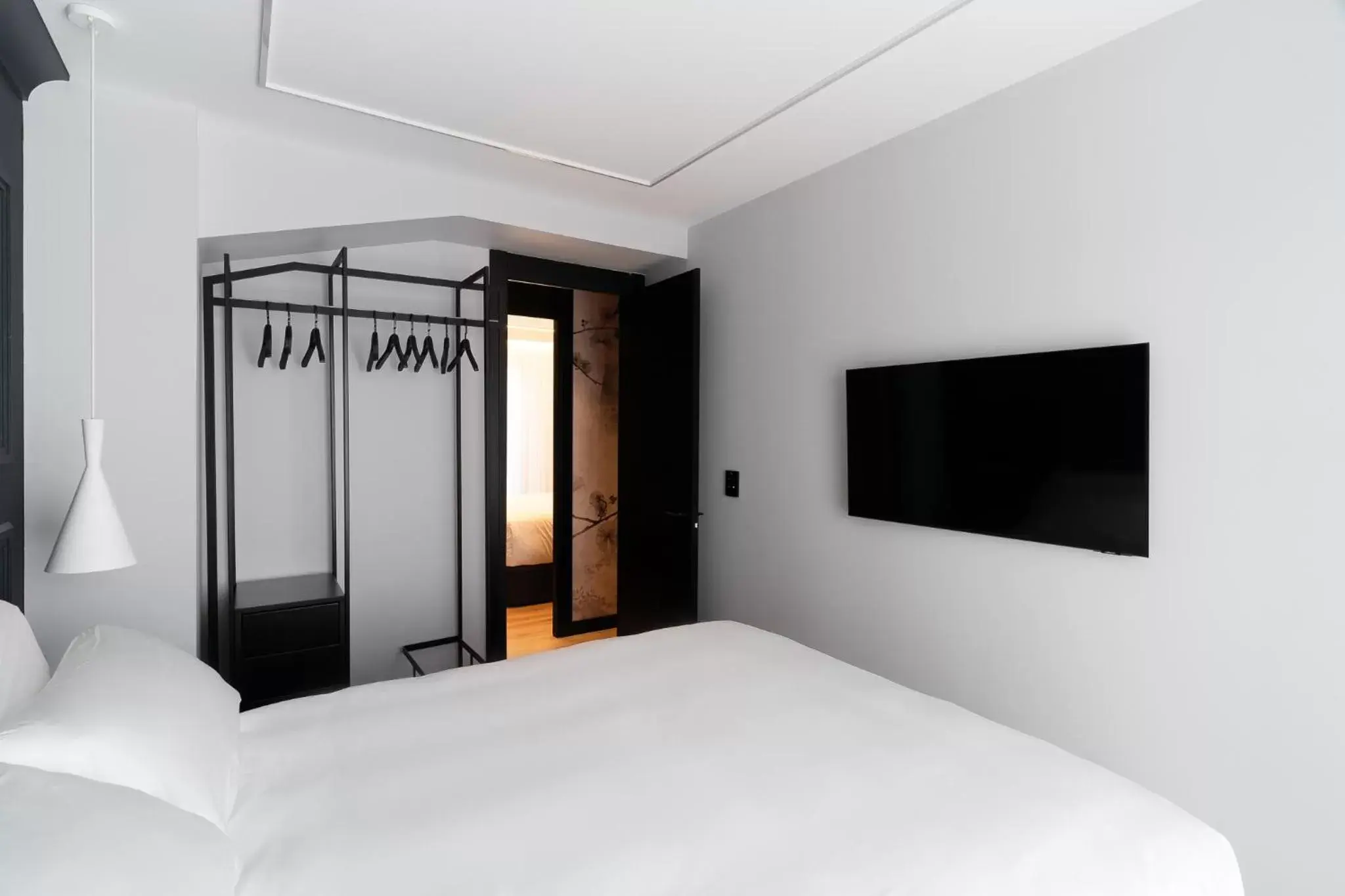 Bed in Mauro Suites