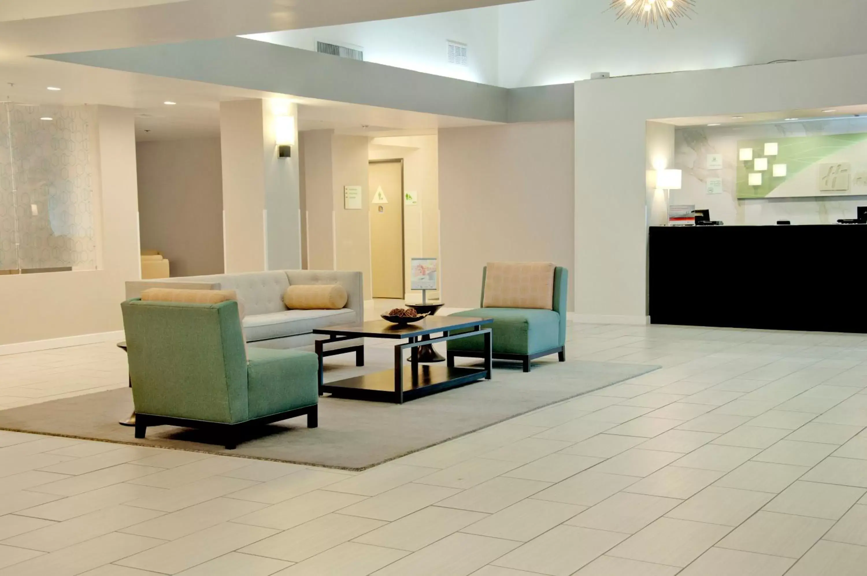 Property building, Lobby/Reception in Holiday Inn Victorville, an IHG Hotel