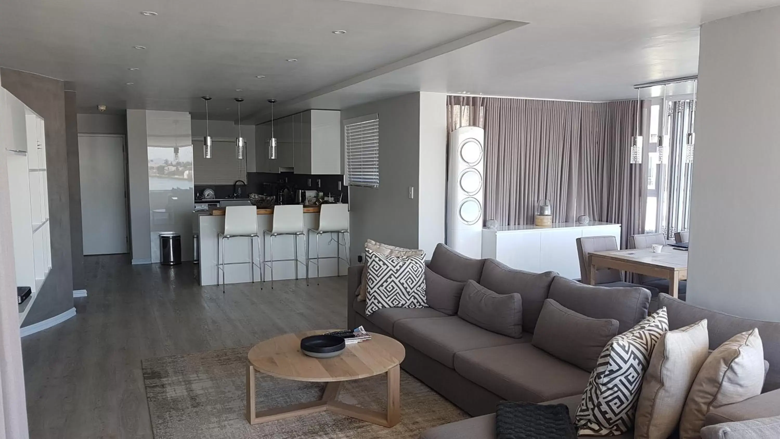 Kitchen or kitchenette, Seating Area in Lagoon Beach Hotel & Spa