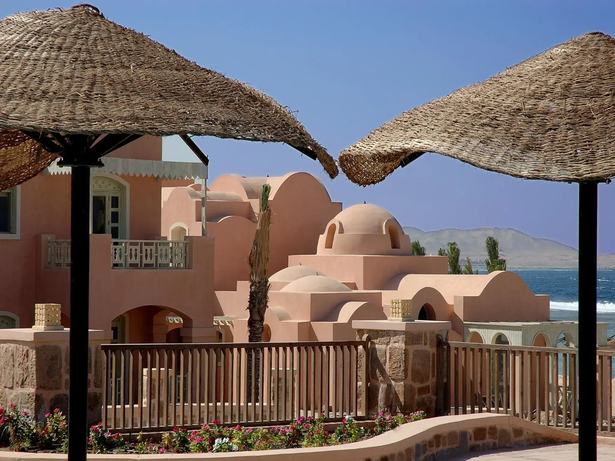 Facade/entrance in Radisson Blu Resort El Quseir