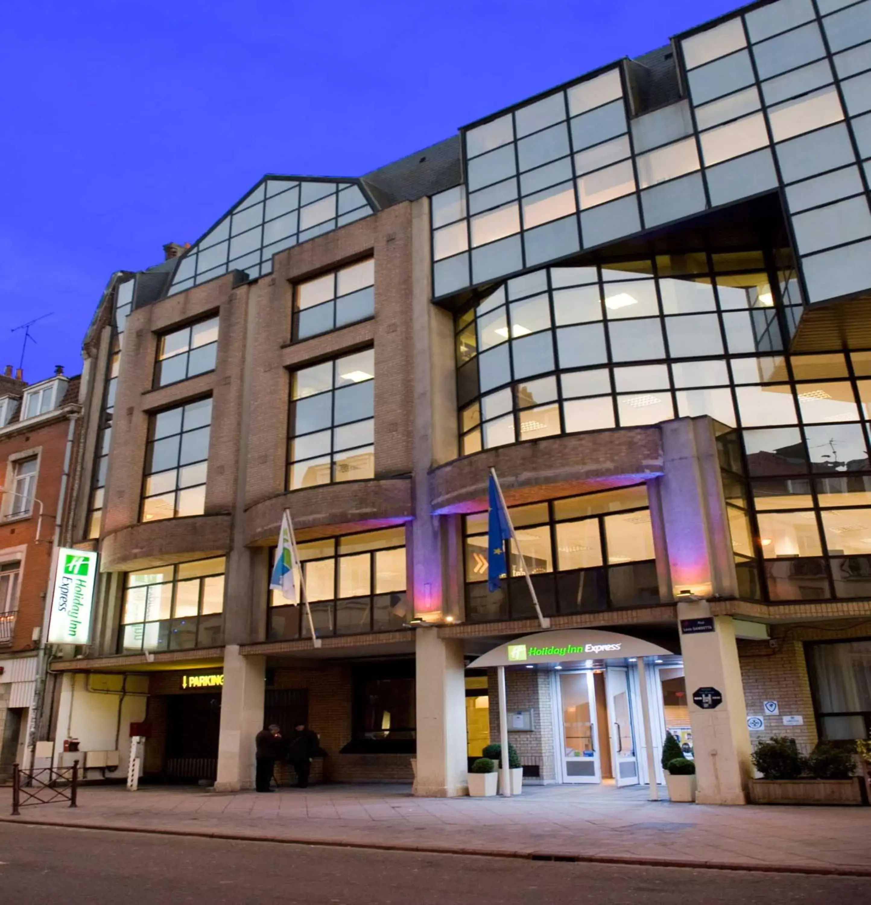 Property Building in Holiday Inn Express Lille Centre, an IHG Hotel