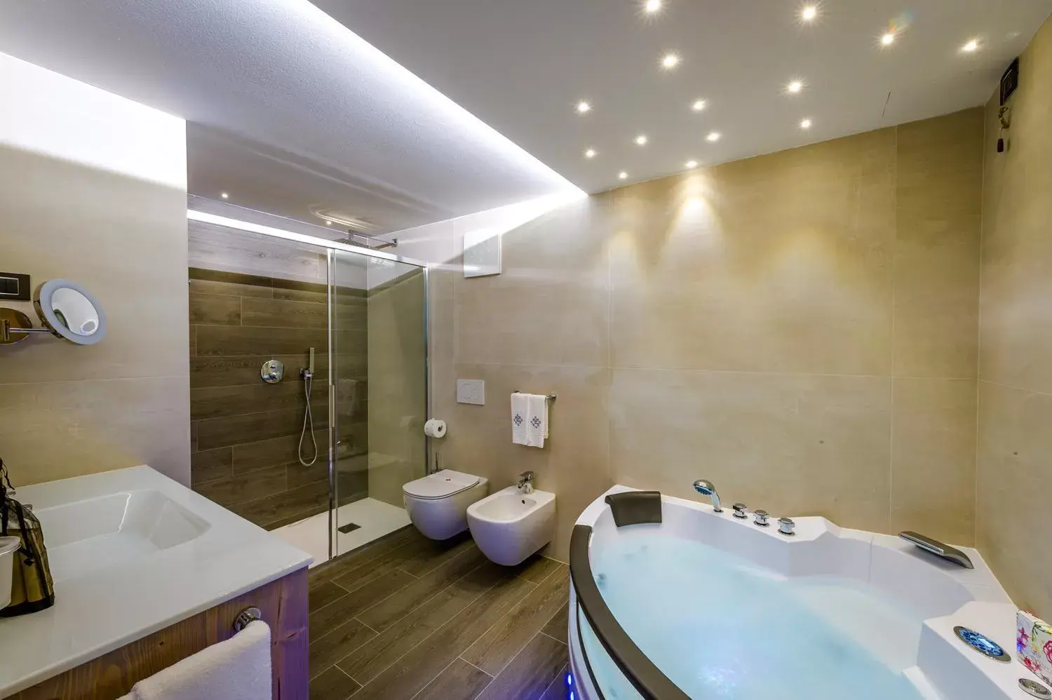 Bathroom in Hotel Ambra