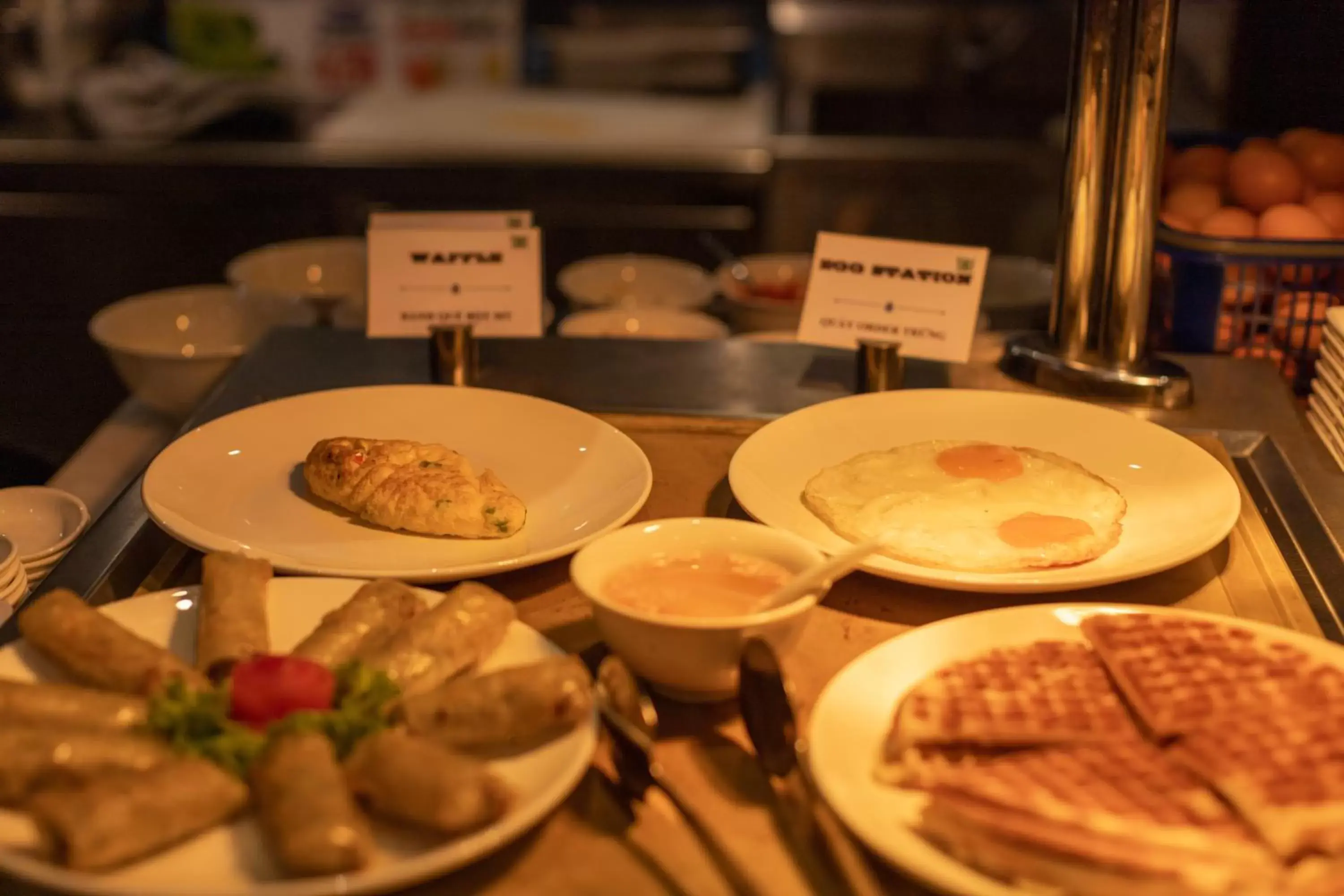 Buffet breakfast in The Lapis Hotel