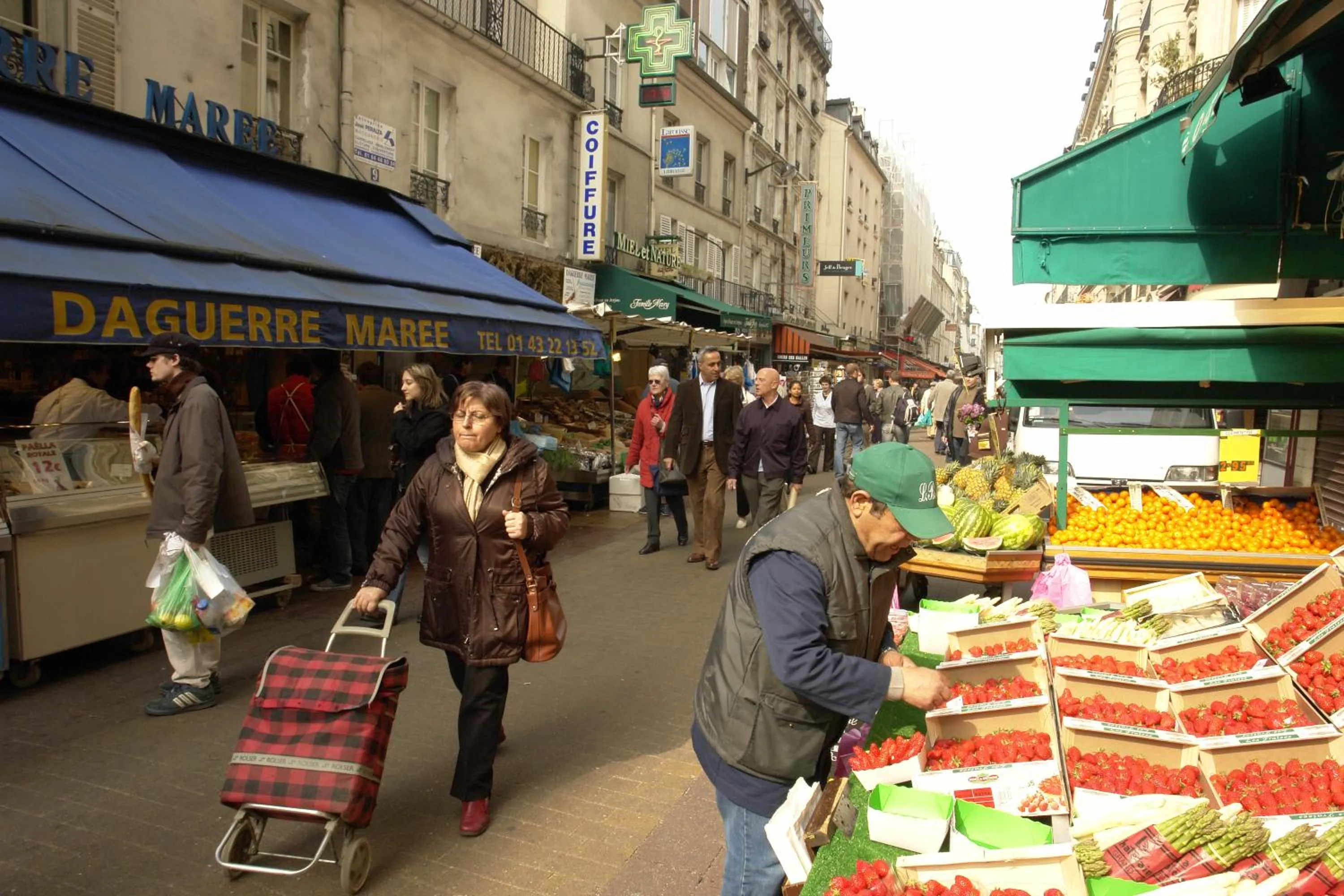 Neighbourhood in Montparnasse Daguerre