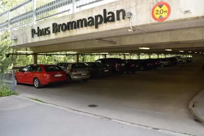 Parking in First Hotel Brommaplan