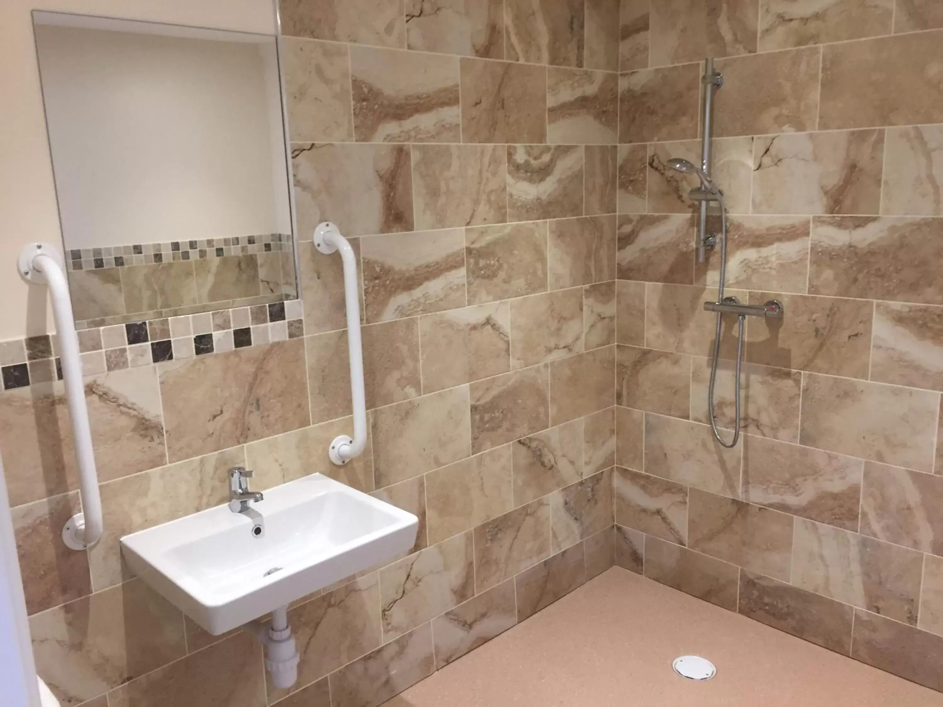 Shower, Bathroom in Fir Tree Barn