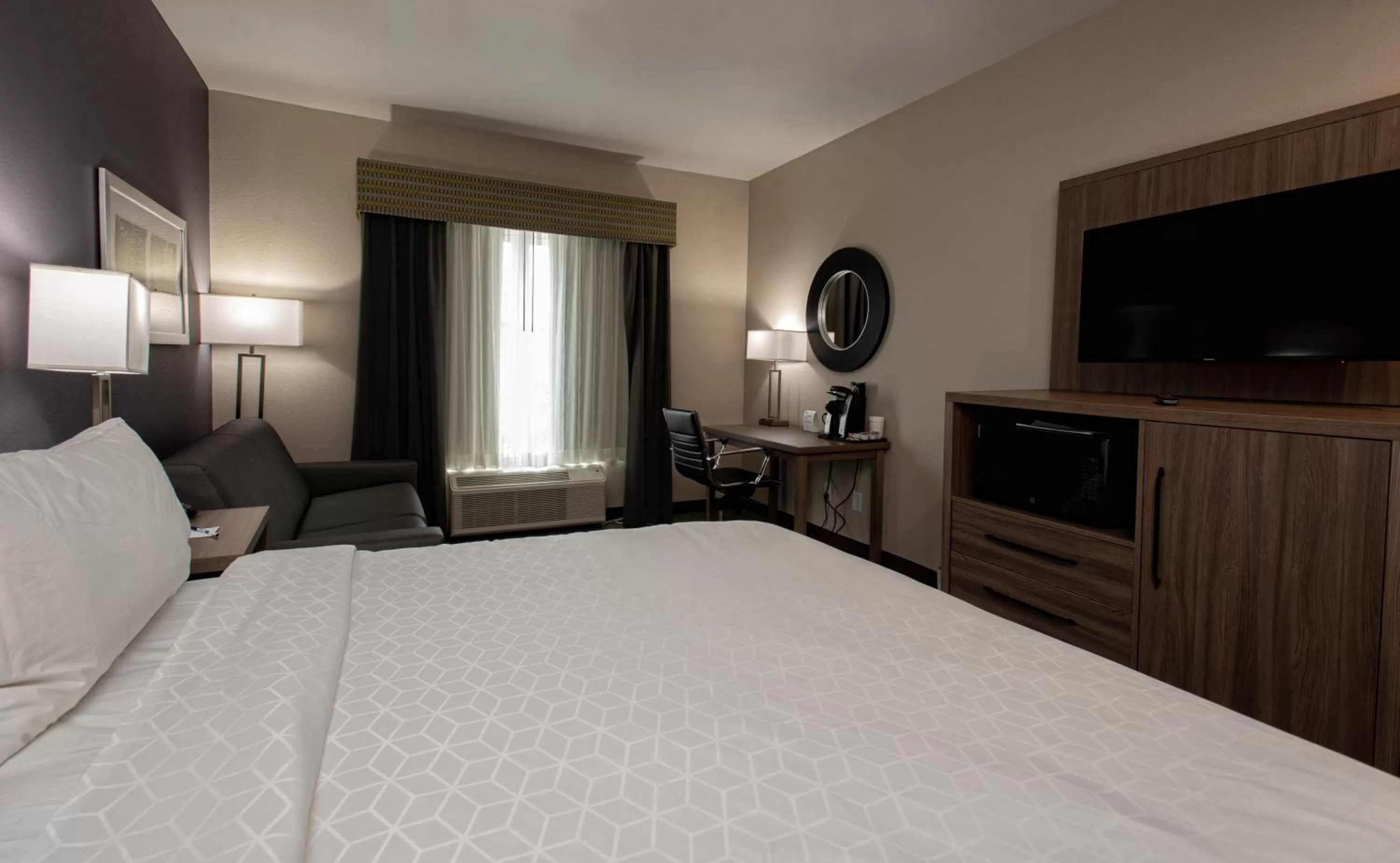 Photo of the whole room, Bed in Holiday Inn Express Hotel and Suites Port Aransas/Beach Area by IHG