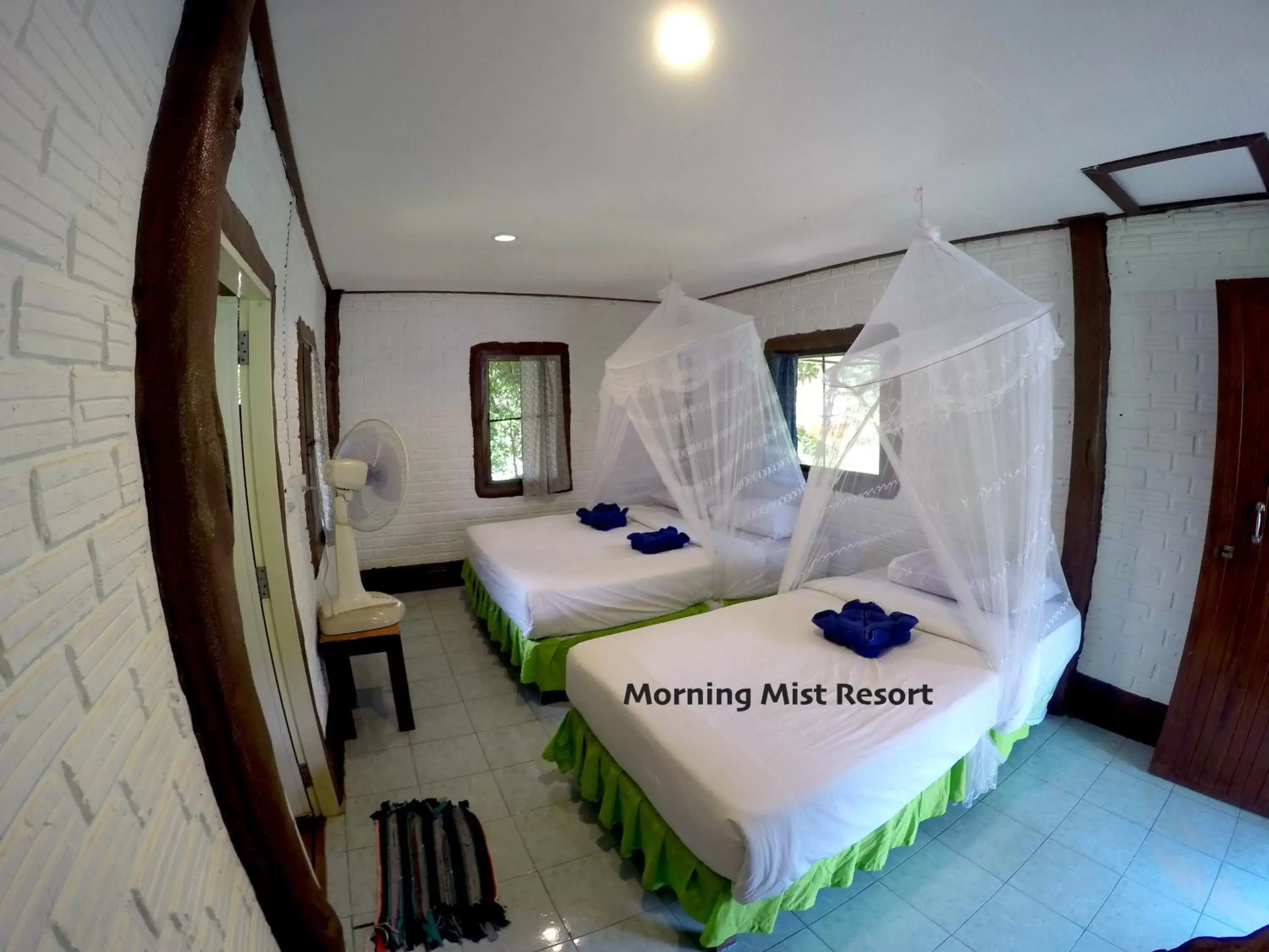 Photo of the whole room, Bed in Khao Sok Morning Mist Resort