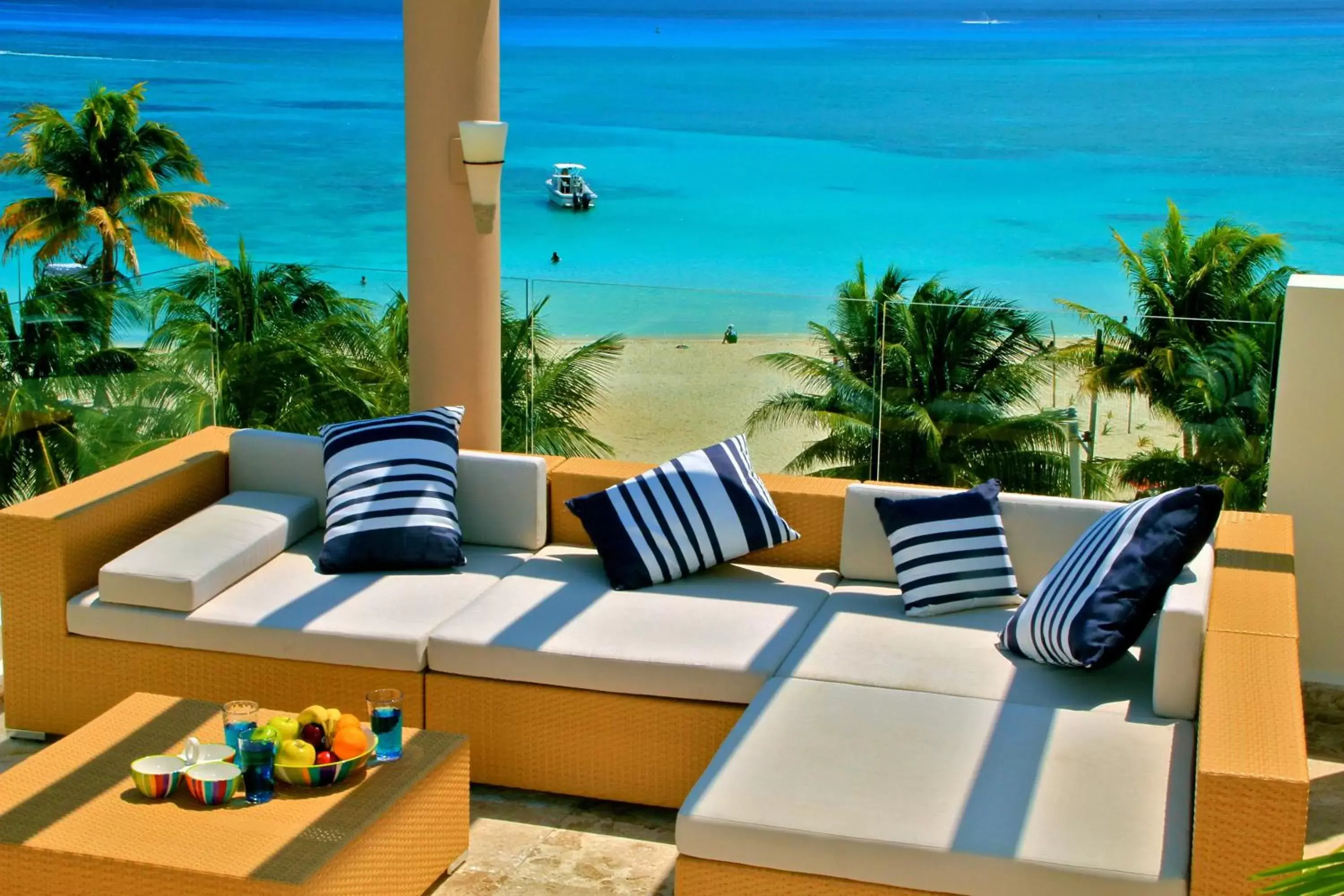 Balcony/Terrace in The Elements Oceanfront & Beachside Condo Hotel