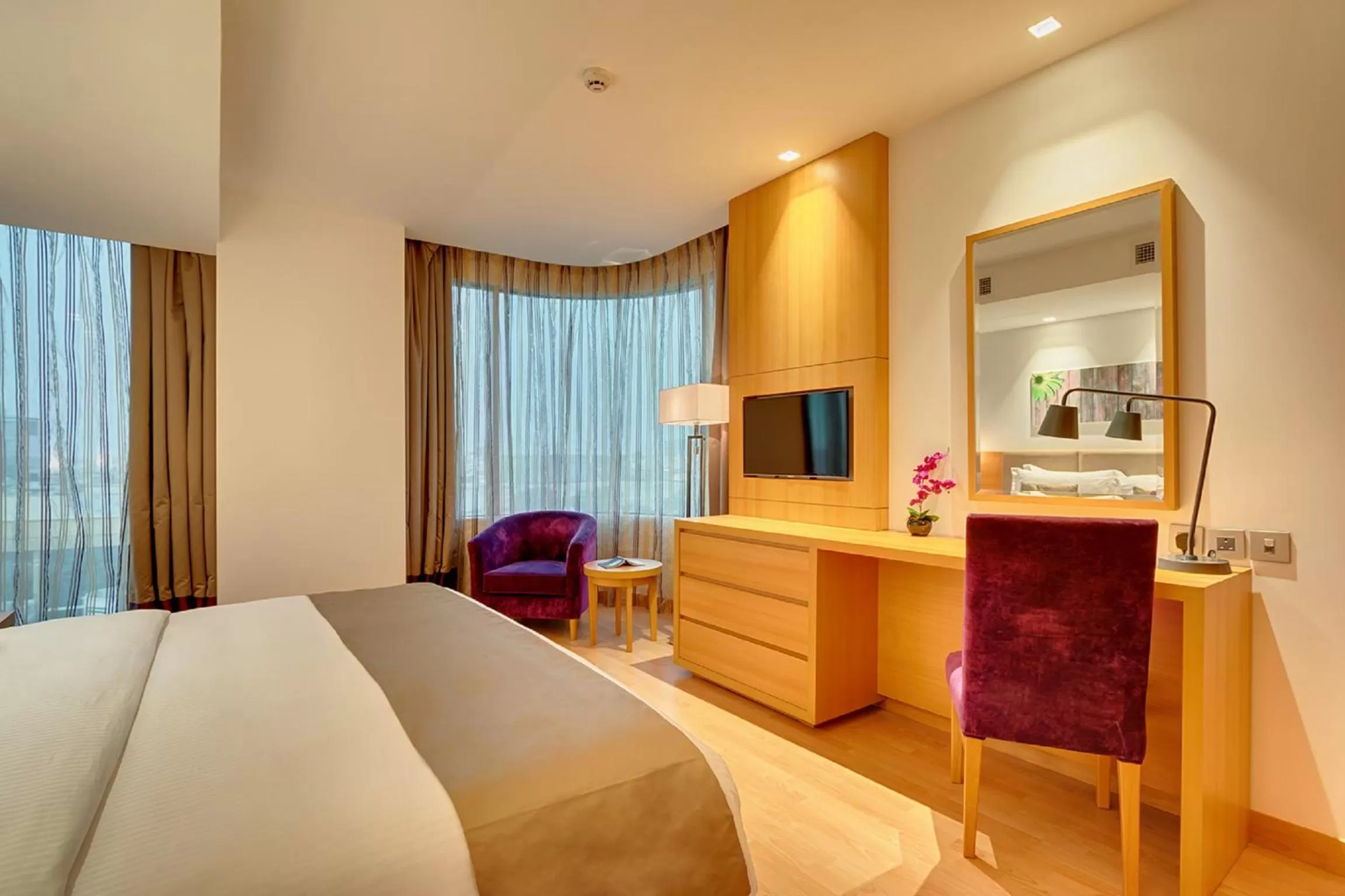 TV and multimedia in Spectrums Al Salamah Jeddah