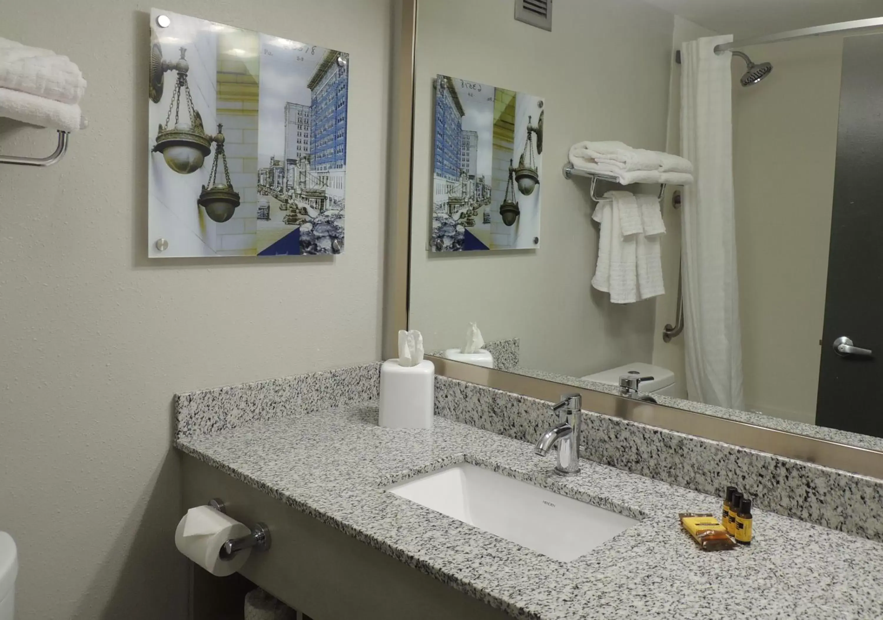 Bathroom in Best Western Plus Clarks Summit Scranton Hotel