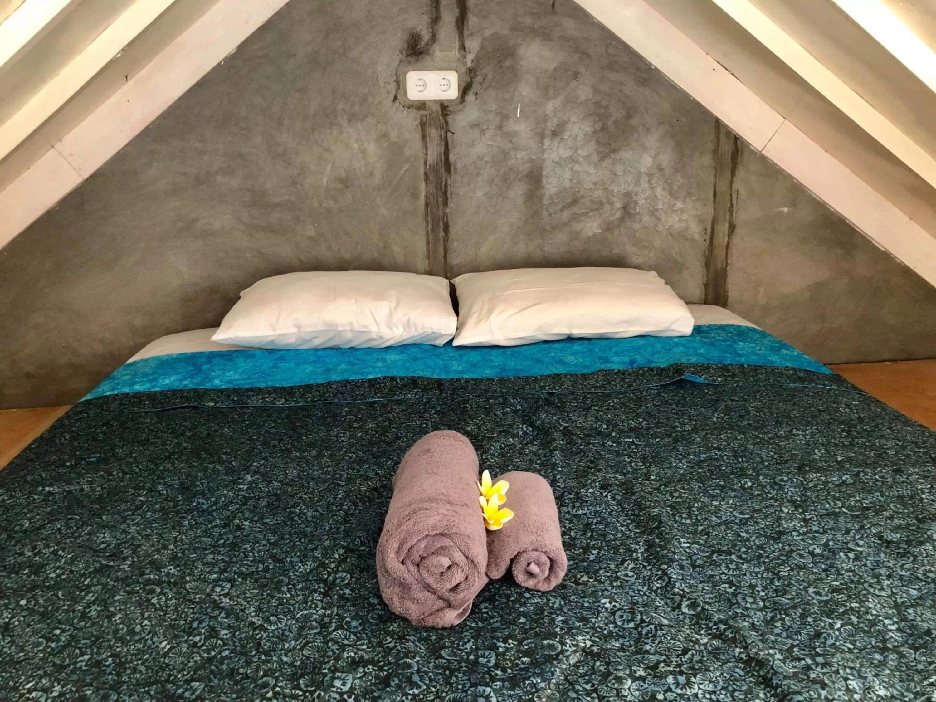 Bed in Captain Goodtimes