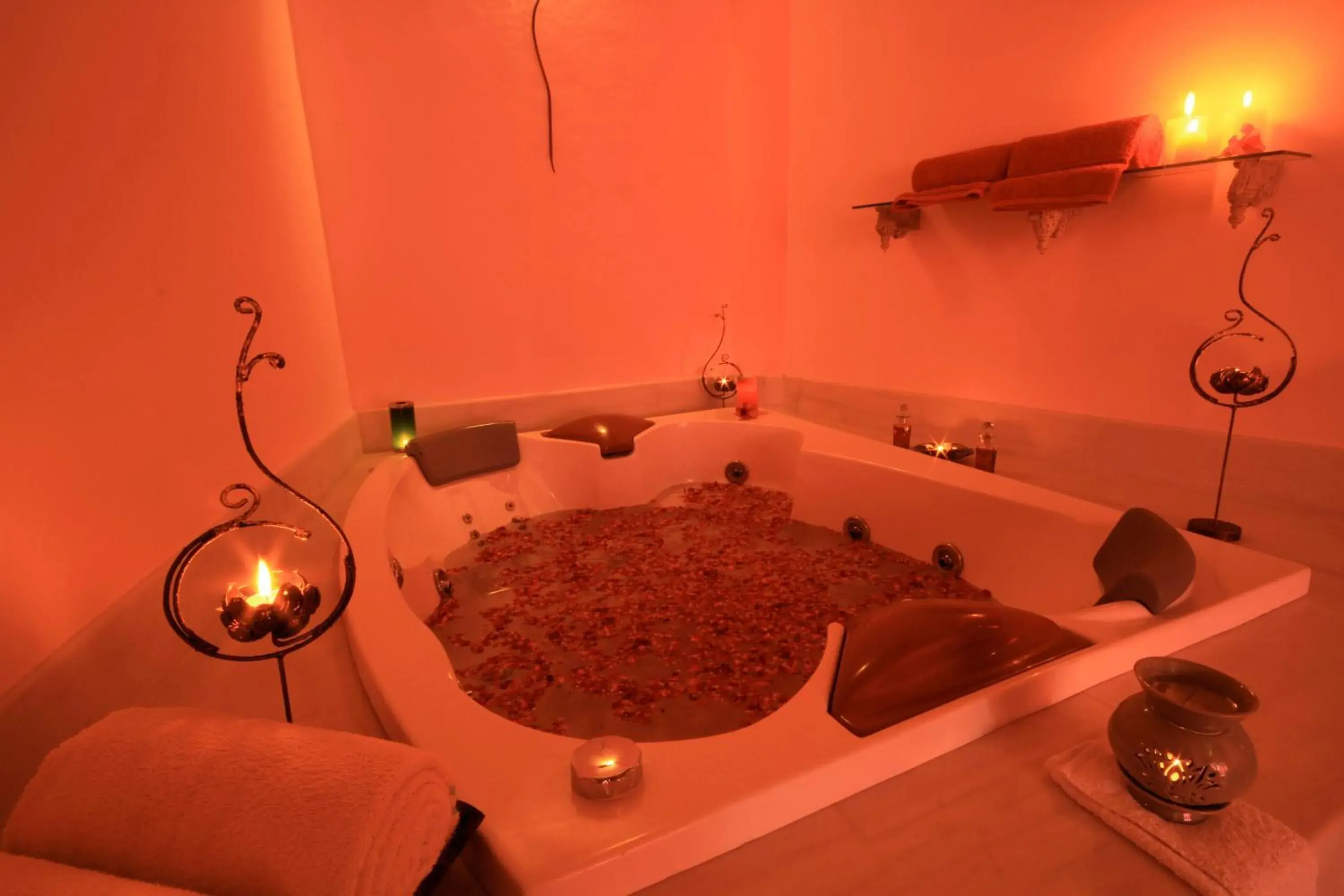 Spa and wellness centre/facilities, Bathroom in Tree of Life Resort & Spa Jaipur