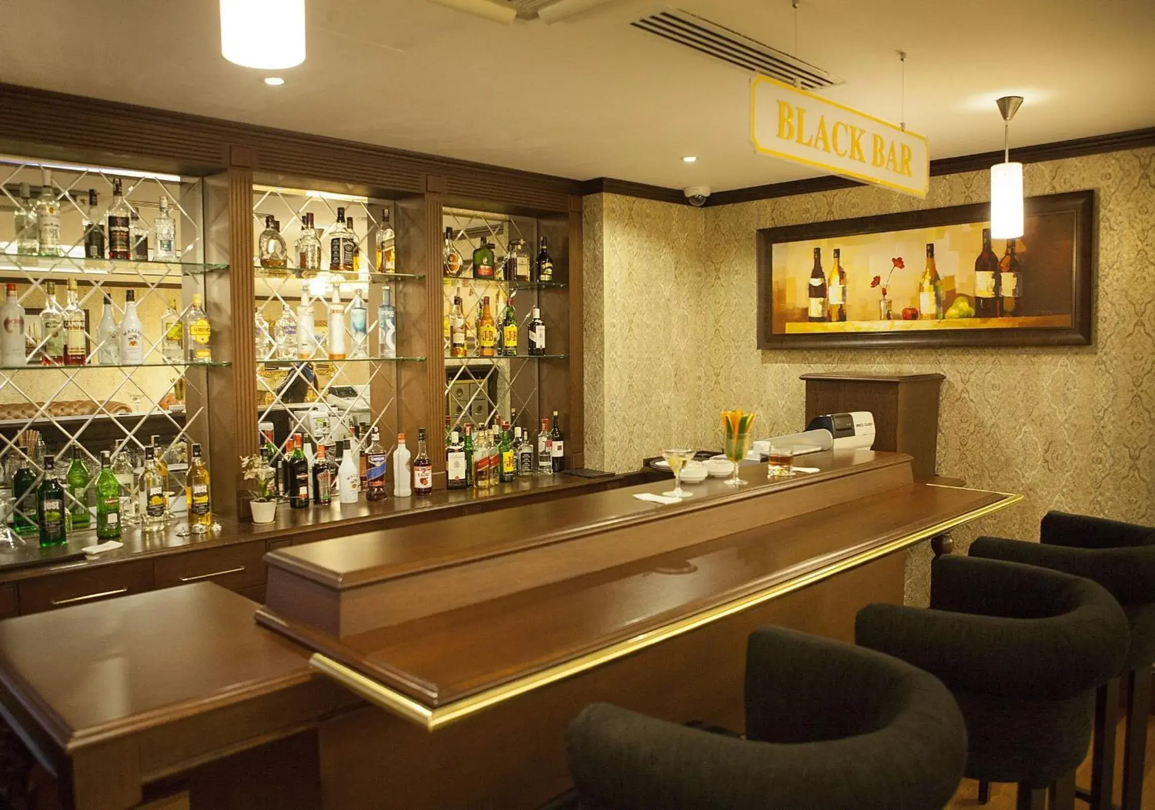 Lounge or bar in Bilek Istanbul Hotel Lounge or bar in Bilek Istanbul Hotel