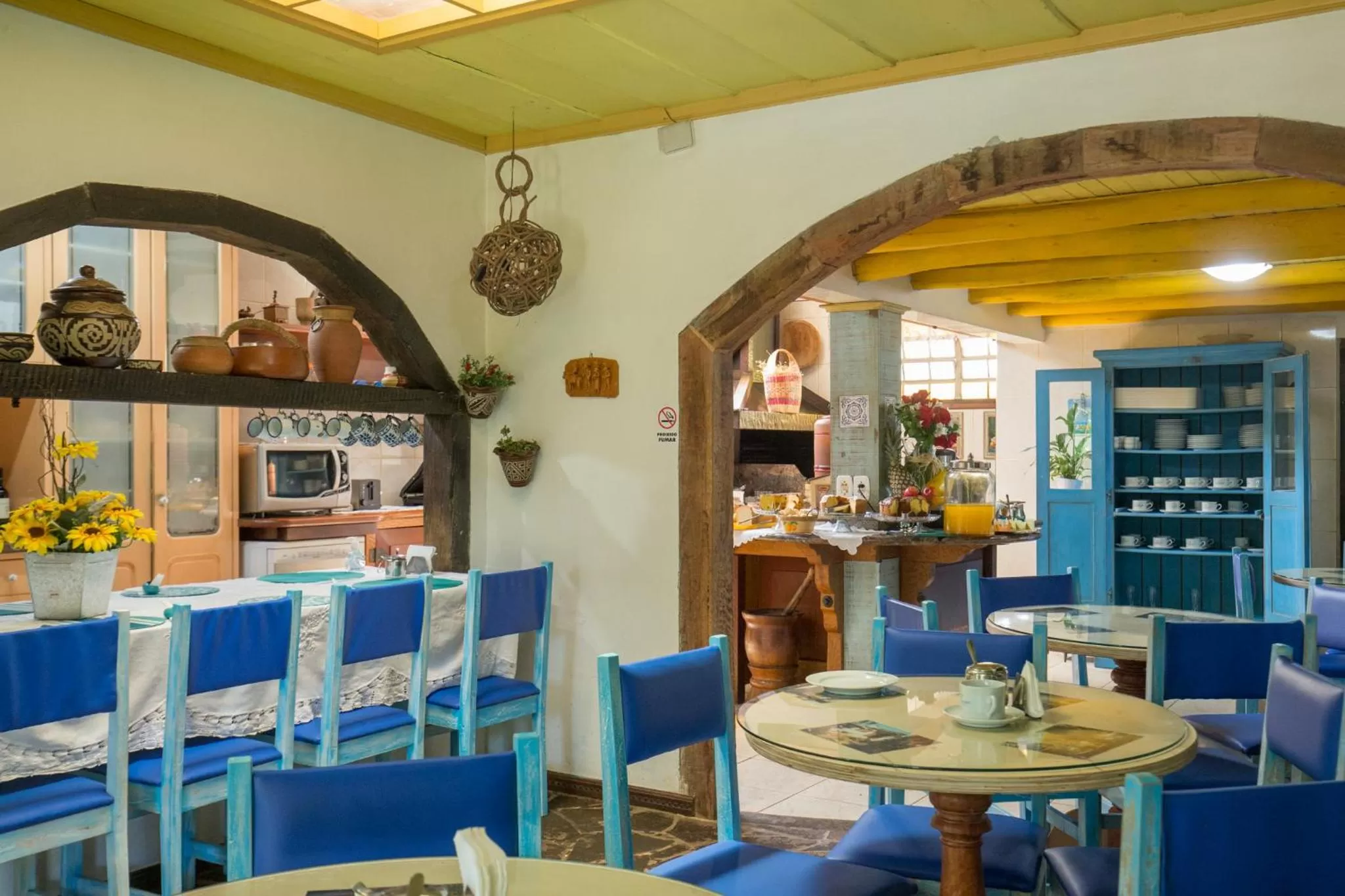 Restaurant/Places to Eat in Hotel Chácara das Flores