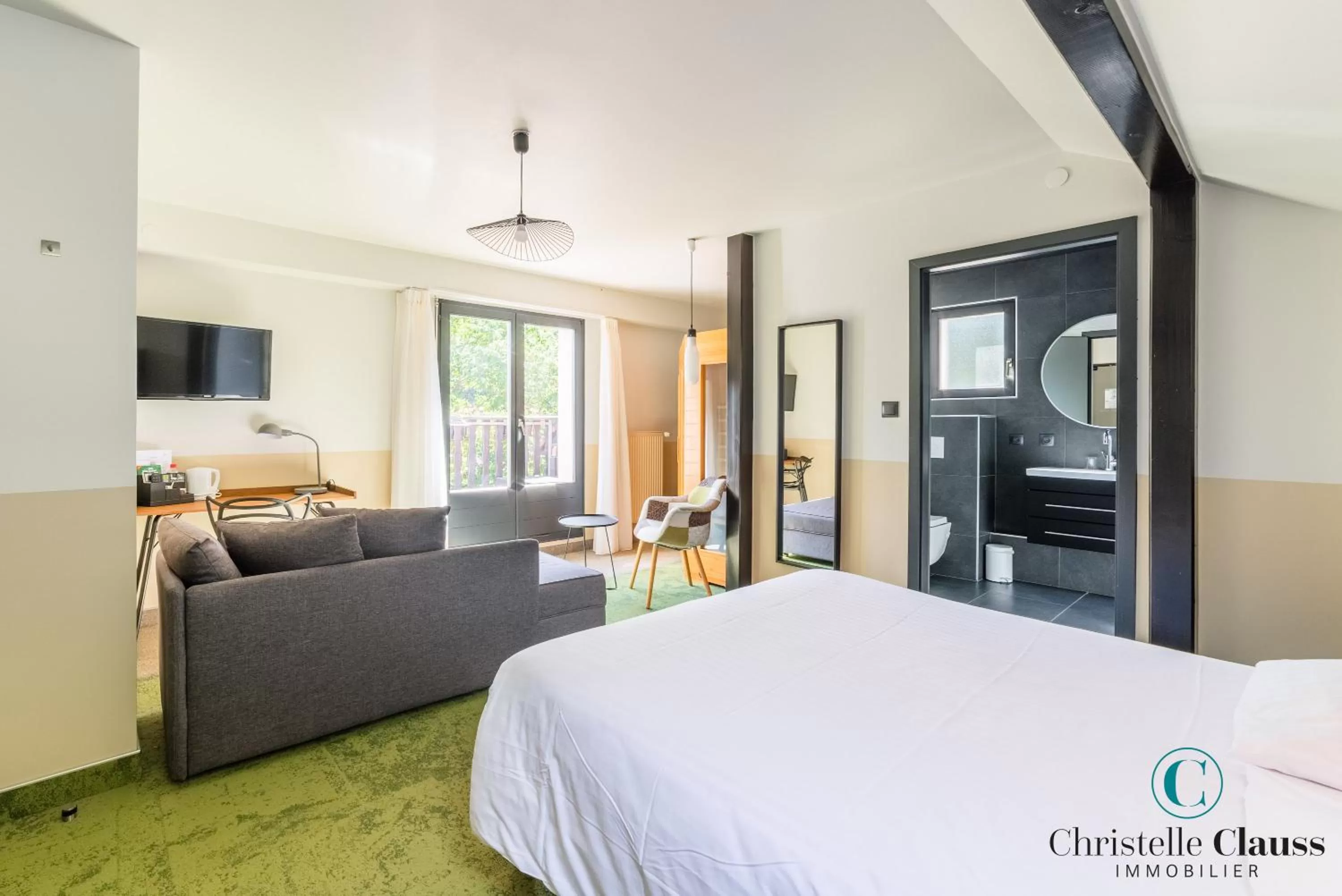 Bed in Hotel Restaurant au Floridor