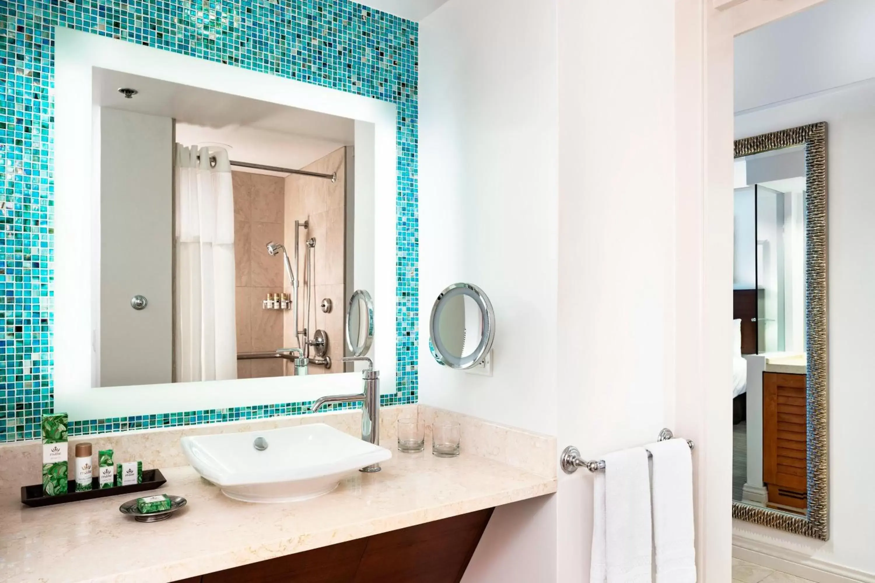 Bathroom in The Royal Hawaiian, A Luxury Collection Resort, Waikiki