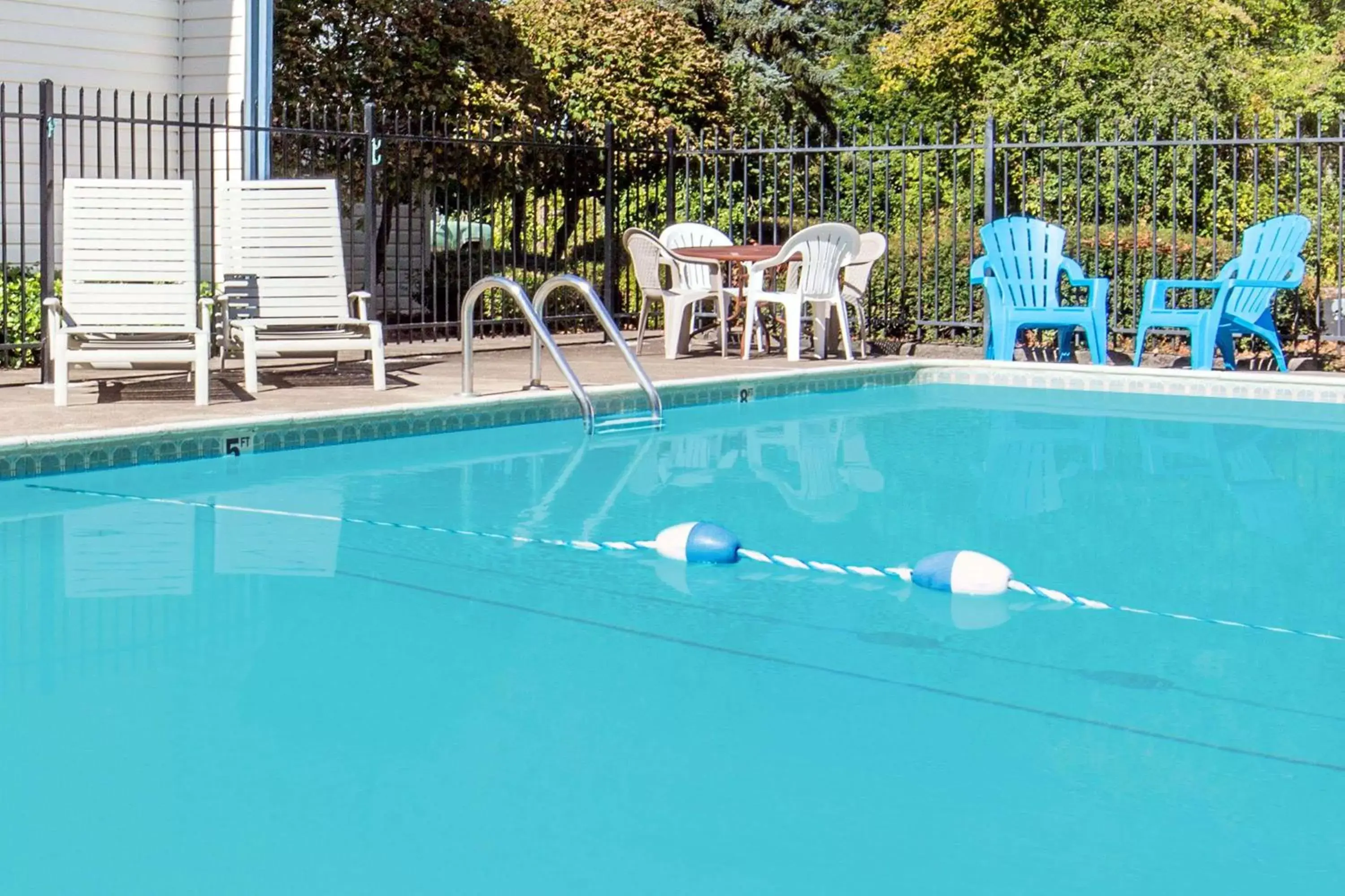On site, Swimming Pool in Days Inn by Wyndham Corvallis