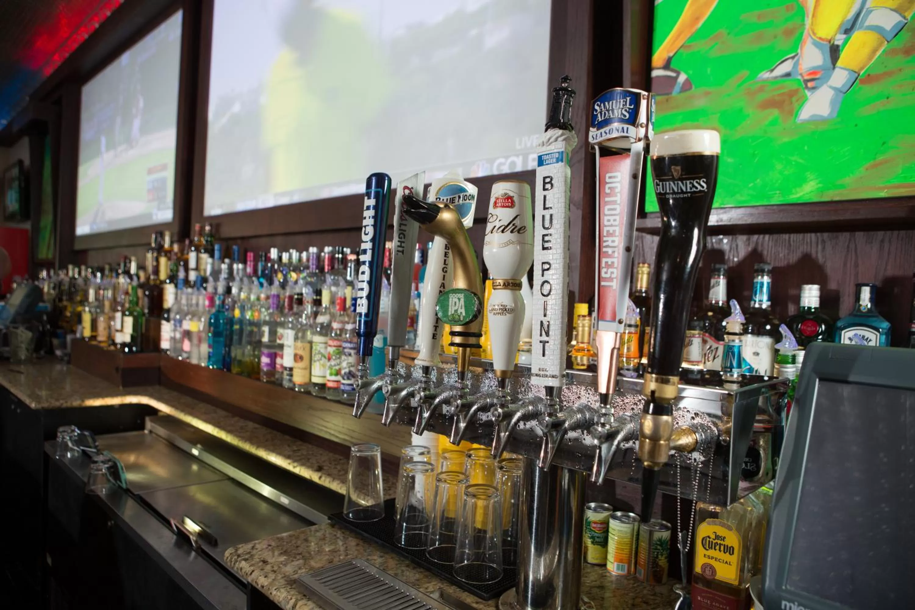 Lounge or bar in Fun City Resort Hotel