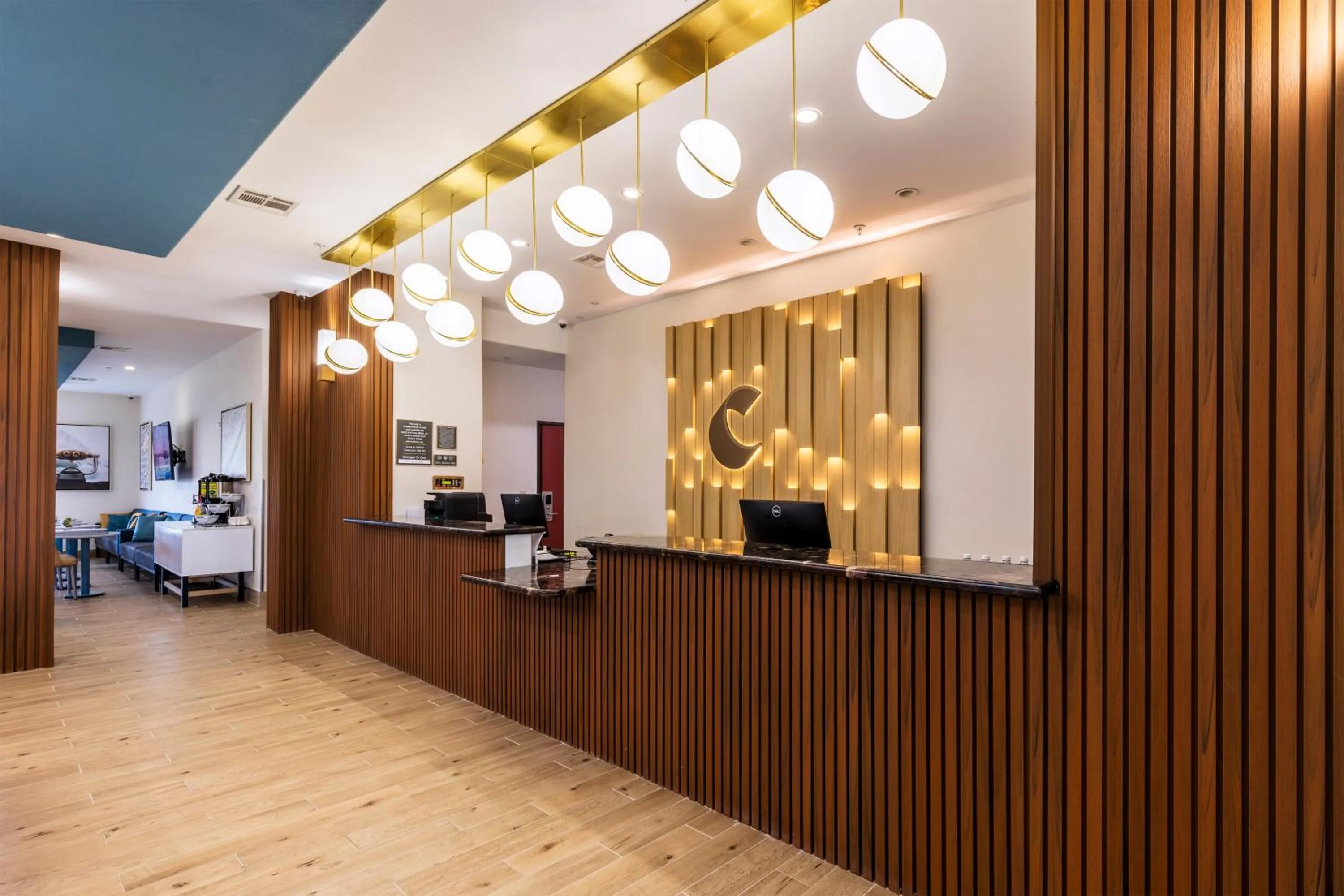 Lobby/Reception in La Quinta by Wyndham New Iberia