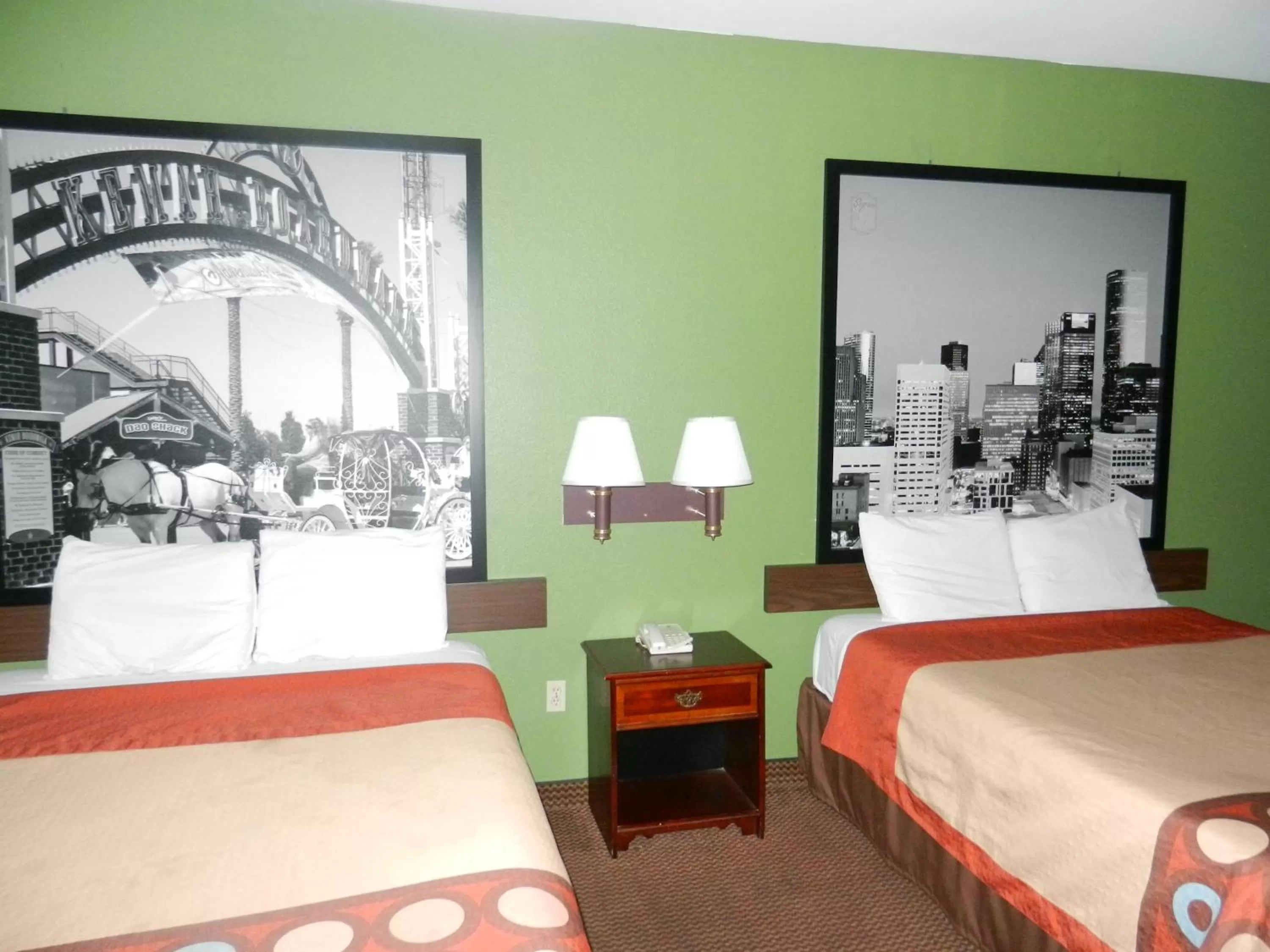 Bed in Super 8 by Wyndham Humble - Atascocita - FM 1960 I-69