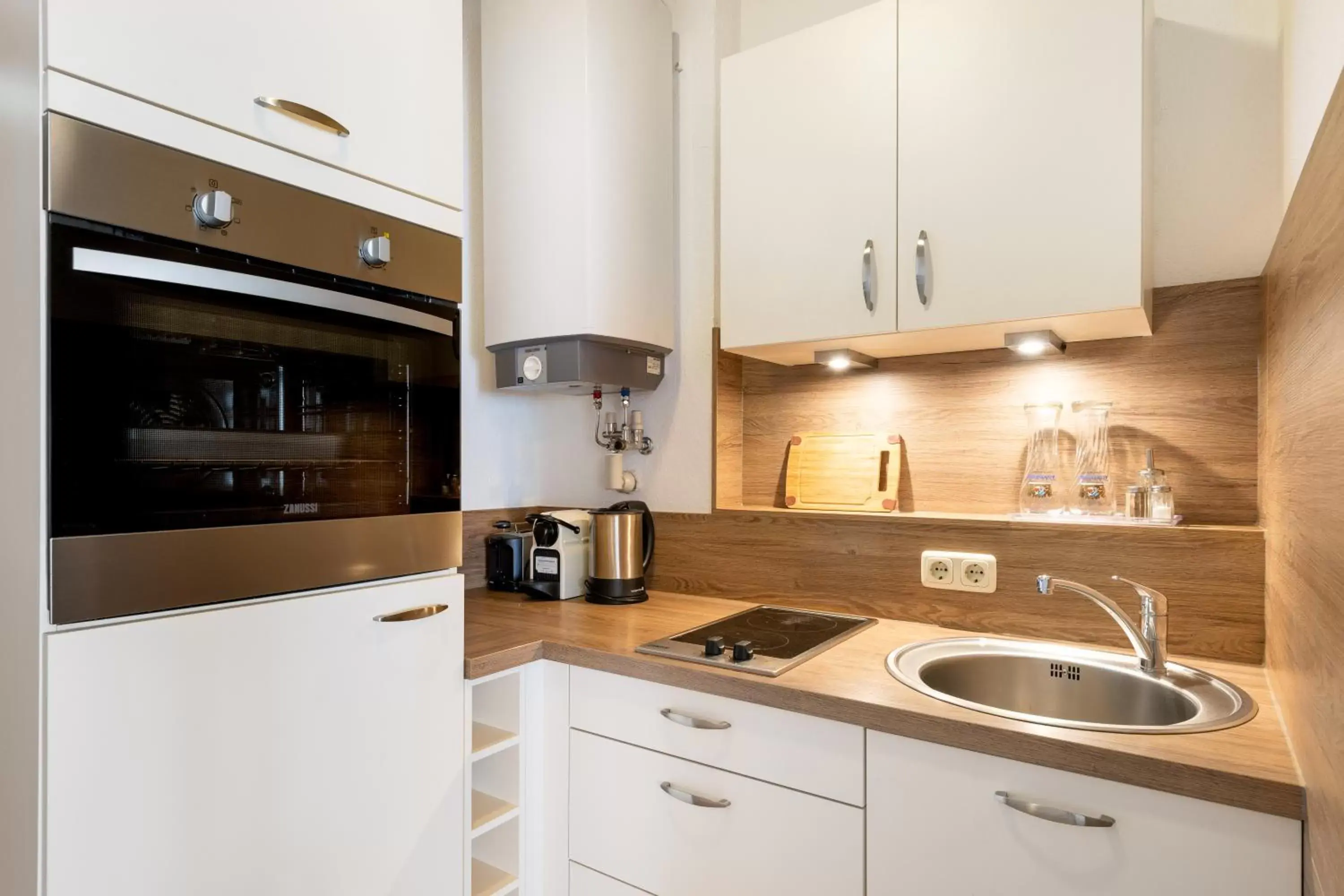 Kitchen/Kitchenette in Bayerischer Hof