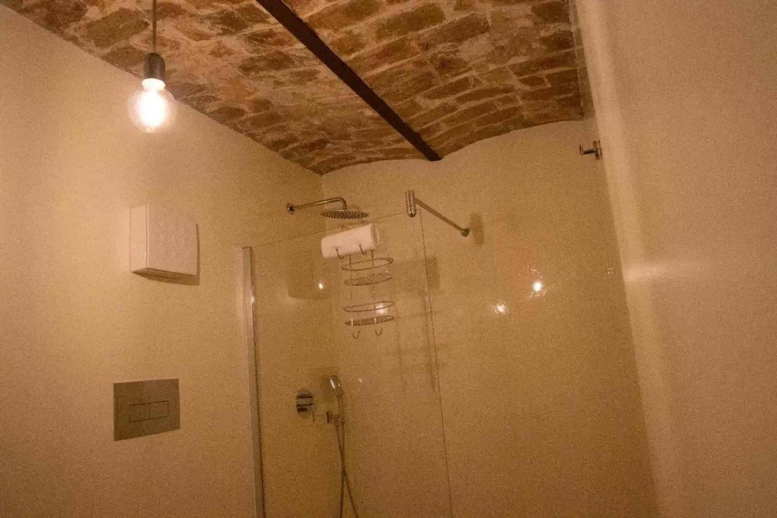 Bathroom in Charme in Perillis