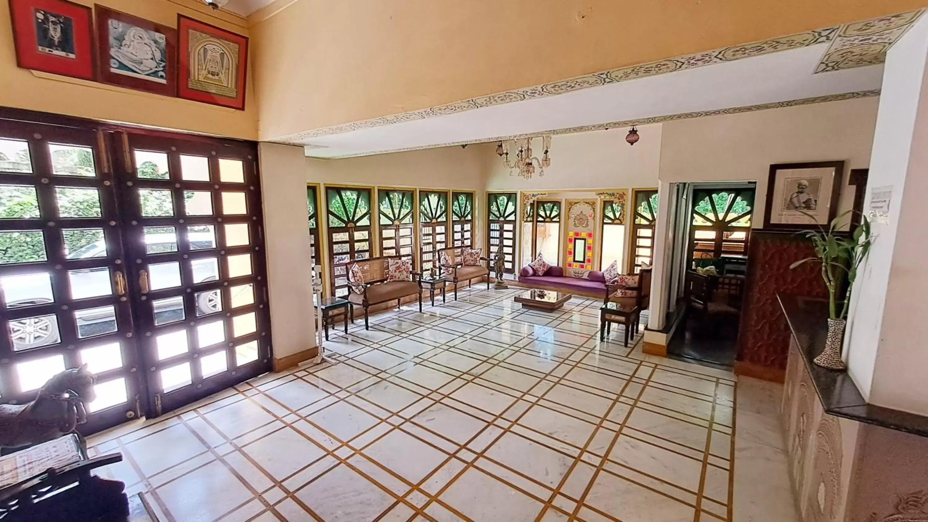 Lobby or reception in Mahendra Prakash