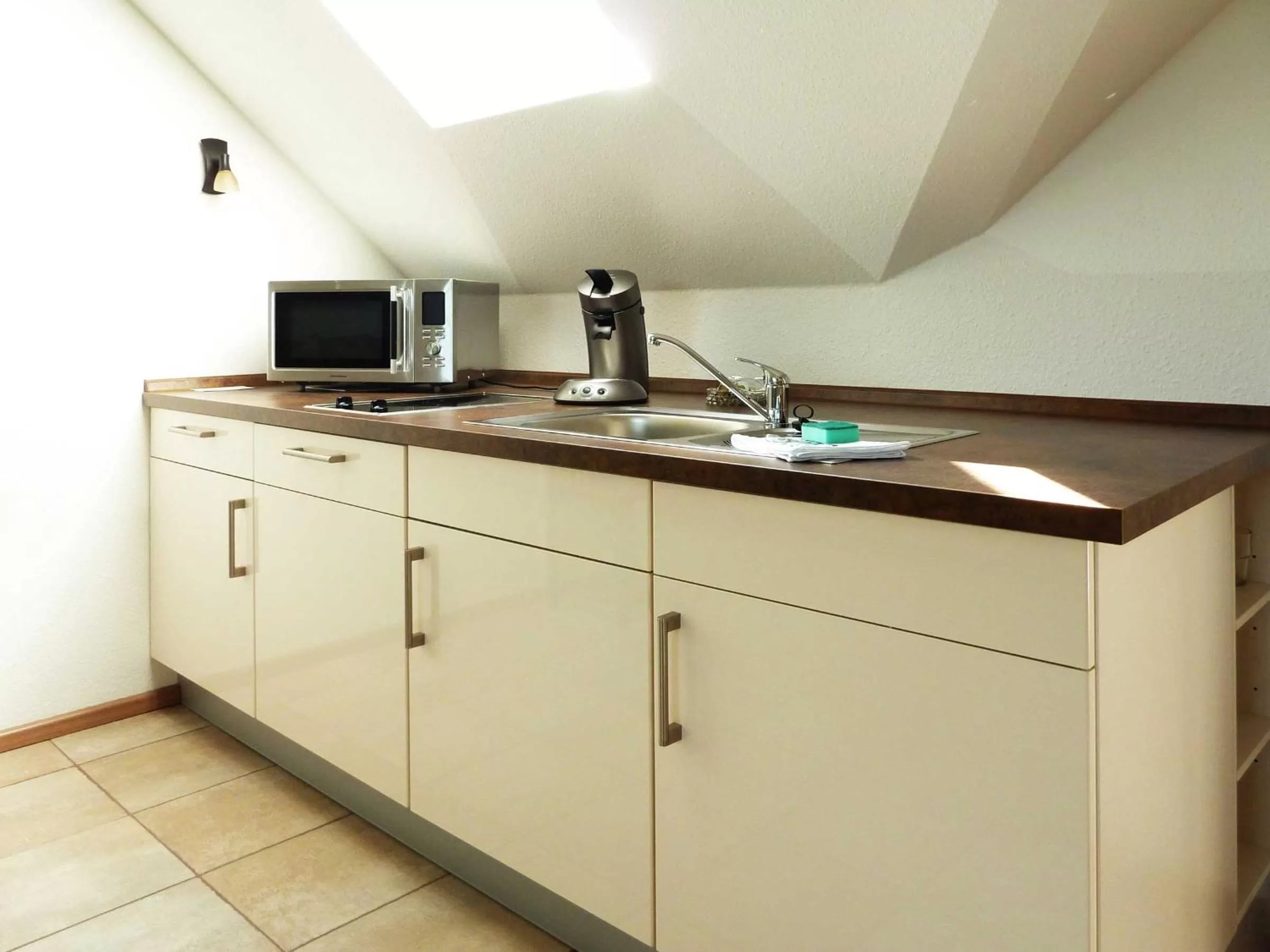 Double Room with Private Bathroom - single occupancy in Zur Alten Schmiede